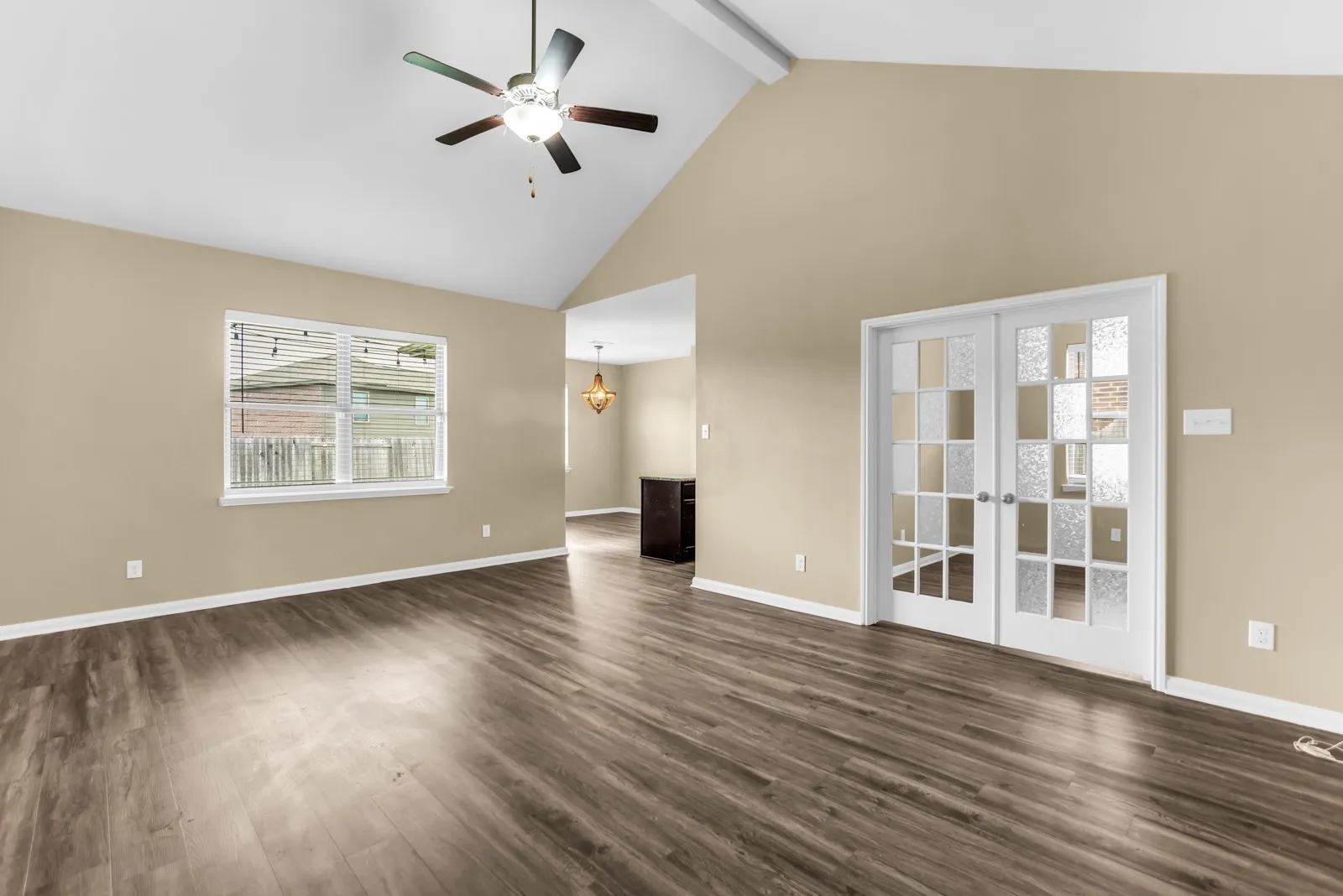 Single Family Residence For Rent in Collin County , 2109 Barrow Street, Princeton, Texas 75407, 3 Bedroom, 2 Bathroom, 2 Garage spaces, 1,658 Sqft, built in 2019, mls#21379615, Real Estate Agent in Princeton, Homes For Rent in Collin county, Homes For Rent in Princeton, Realtor in Princeton Texas, Real Estate Brokerage Independent Realty Texas, Luminita Cordes Realtor