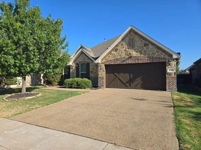 Single Family Residence For Rent in Collin County , 2729 Boulder Creek Street, Celina, Texas 75078, 4 Bedroom, 3 Bathroom, 2 Garage spaces, 2,256 Sqft, built in 2016, mls#21379616, Real Estate Agent in Celina, Homes For Rent in Collin county, Homes For Rent in Celina, Realtor in Celina Texas, Real Estate Brokerage Independent Realty Texas, Luminita Cordes Realtor