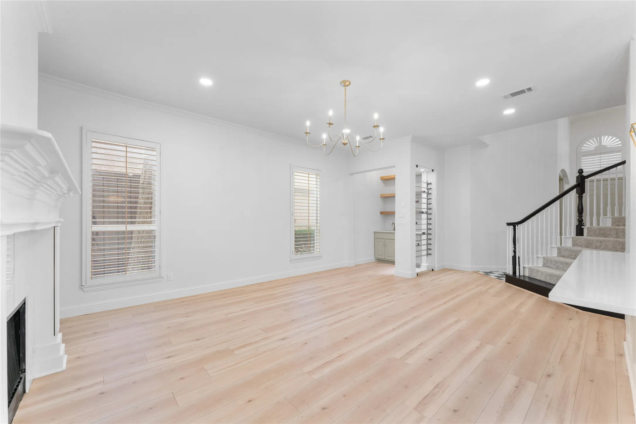 Single Family Residence For Rent in Collin County , 3316 Westover Drive, Plano, Texas 75093, 4 Bedroom, 3 Bathroom, 2 Garage spaces, 3,166 Sqft, built in 1998, mls#21379622, Real Estate Agent in Plano, Homes For Rent in Collin county, Homes For Rent in Plano, Realtor in Plano Texas, Real Estate Brokerage Independent Realty Texas, Luminita Cordes Realtor