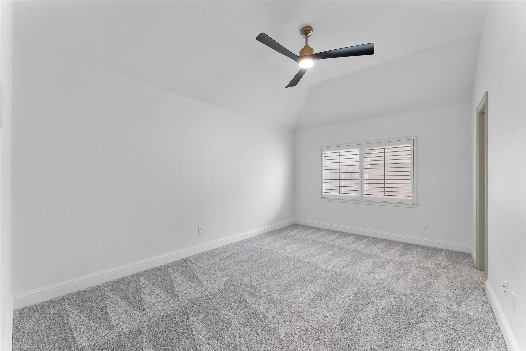 Single Family Residence For Rent in Collin County , 3316 Westover Drive, Plano, Texas 75093, 4 Bedroom, 3 Bathroom, 2 Garage spaces, 3,166 Sqft, built in 1998, mls#21379622, Real Estate Agent in Plano, Homes For Rent in Collin county, Homes For Rent in Plano, Realtor in Plano Texas, Real Estate Brokerage Independent Realty Texas, Luminita Cordes Realtor