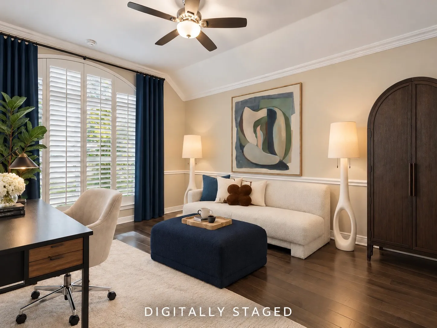 VIRTUALLY STAGED
Like what you see here?  This is "reality staging." Each item in this room is clickable for purchase when you buy this home.  Ask me how!