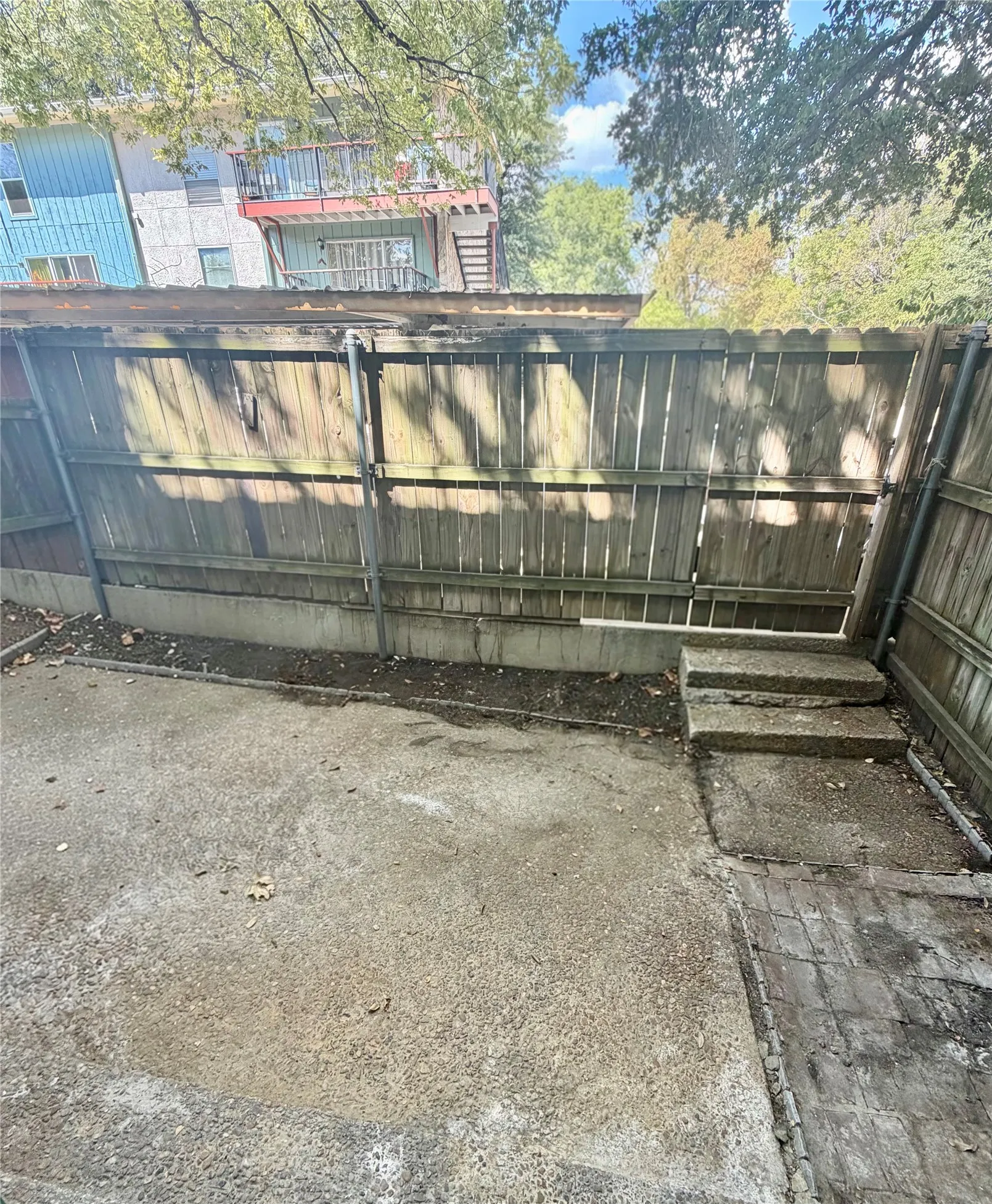 Condominium For Sale in Dallas County , 6620 Eastridge Drive 125, Dallas, Texas 75231, 2 Bedroom, 3 Bathroom, Garage spaces, 1,509 Sqft, built in 1970, mls#21379608, Real Estate Agent in Dallas, Homes For Sale in Dallas county, Homes For Sale in Dallas, Realtor in Dallas Texas, Real Estate Brokerage Independent Realty Texas, Luminita Cordes Realtor