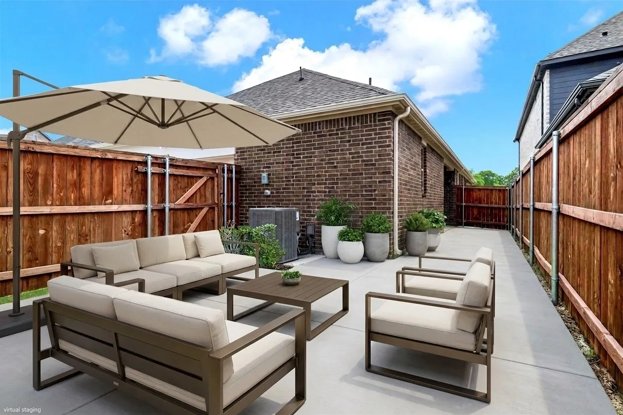 Extended back patio, perfect for outdoor entertaining