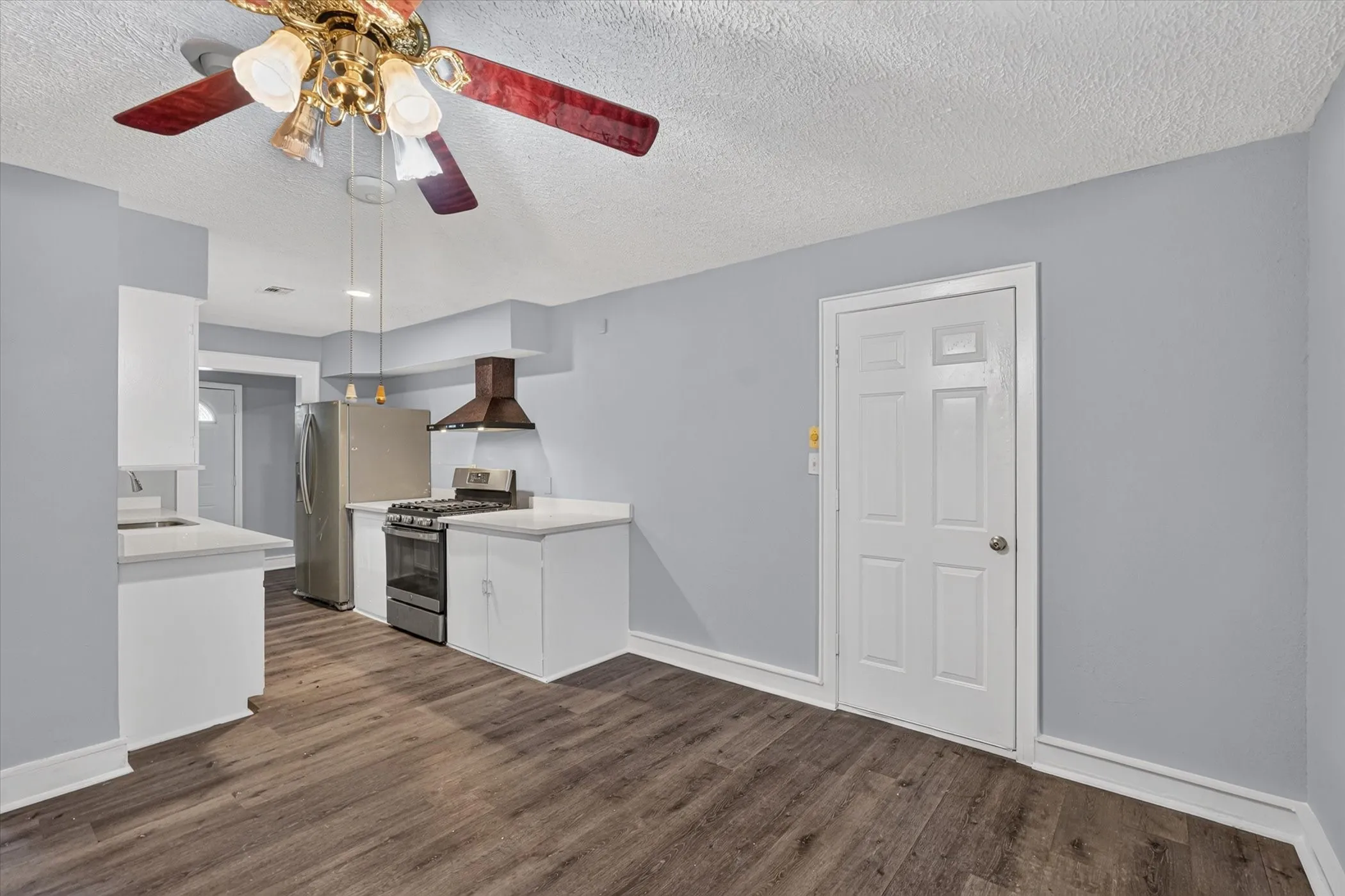 Single Family Residence For Sale in Dallas County , 110 N Bowser Road, Richardson, Texas 75081, 3 Bedroom, 2 Bathroom, Garage spaces, 1,154 Sqft, built in 1961, mls#21379636, Real Estate Agent in Richardson, Homes For Sale in Dallas county, Homes For Sale in Richardson, Realtor in Richardson Texas, Real Estate Brokerage Independent Realty Texas, Luminita Cordes Realtor