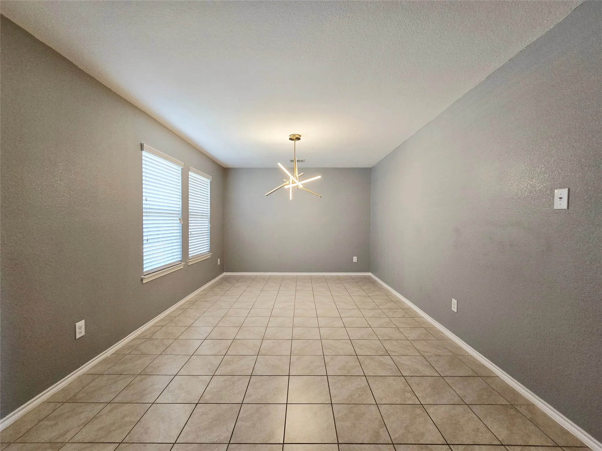 Single Family Residence For Rent in Dallas County , 2512 Brentwood Drive, Lancaster, Texas 75134, 4 Bedroom, 3 Bathroom, 2 Garage spaces, 2,663 Sqft, built in 2018, mls#21379639, Real Estate Agent in Lancaster, Homes For Rent in Dallas county, Homes For Rent in Lancaster, Realtor in Lancaster Texas, Real Estate Brokerage Independent Realty Texas, Luminita Cordes Realtor