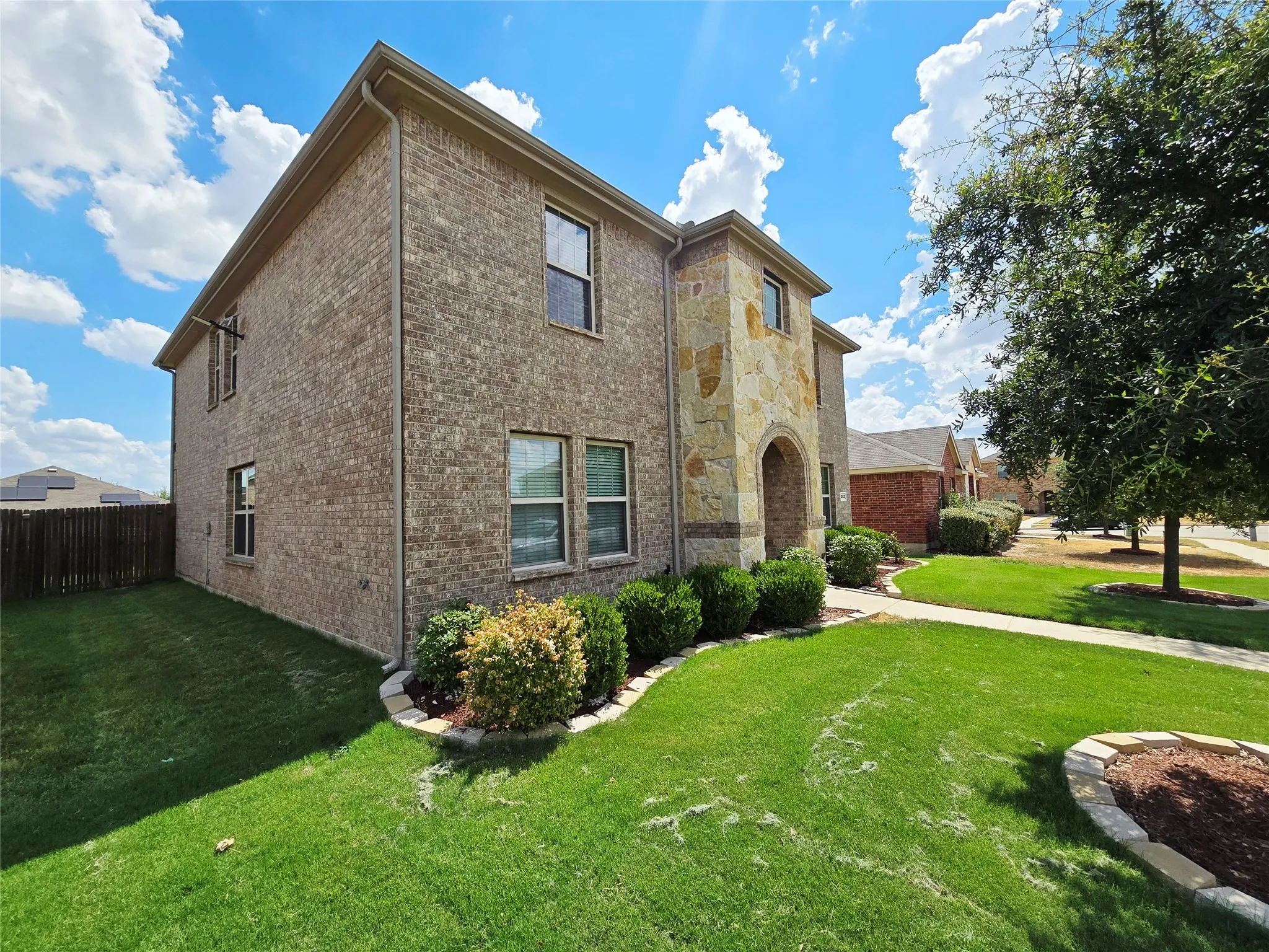 Single Family Residence For Rent in Dallas County , 2512 Brentwood Drive, Lancaster, Texas 75134, 4 Bedroom, 3 Bathroom, 2 Garage spaces, 2,663 Sqft, built in 2018, mls#21379639, Real Estate Agent in Lancaster, Homes For Rent in Dallas county, Homes For Rent in Lancaster, Realtor in Lancaster Texas, Real Estate Brokerage Independent Realty Texas, Luminita Cordes Realtor
