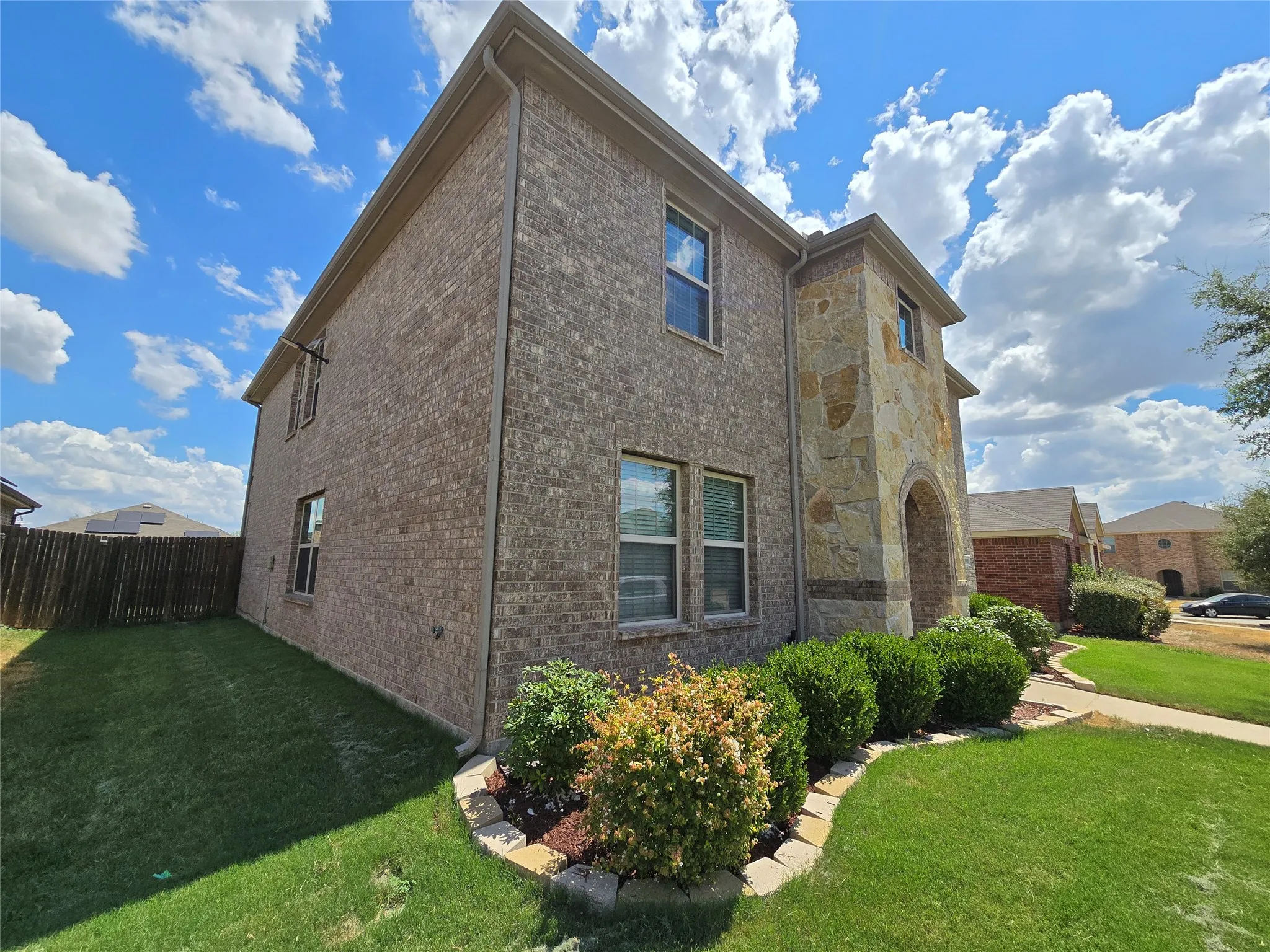 Single Family Residence For Rent in Dallas County , 2512 Brentwood Drive, Lancaster, Texas 75134, 4 Bedroom, 3 Bathroom, 2 Garage spaces, 2,663 Sqft, built in 2018, mls#21379639, Real Estate Agent in Lancaster, Homes For Rent in Dallas county, Homes For Rent in Lancaster, Realtor in Lancaster Texas, Real Estate Brokerage Independent Realty Texas, Luminita Cordes Realtor