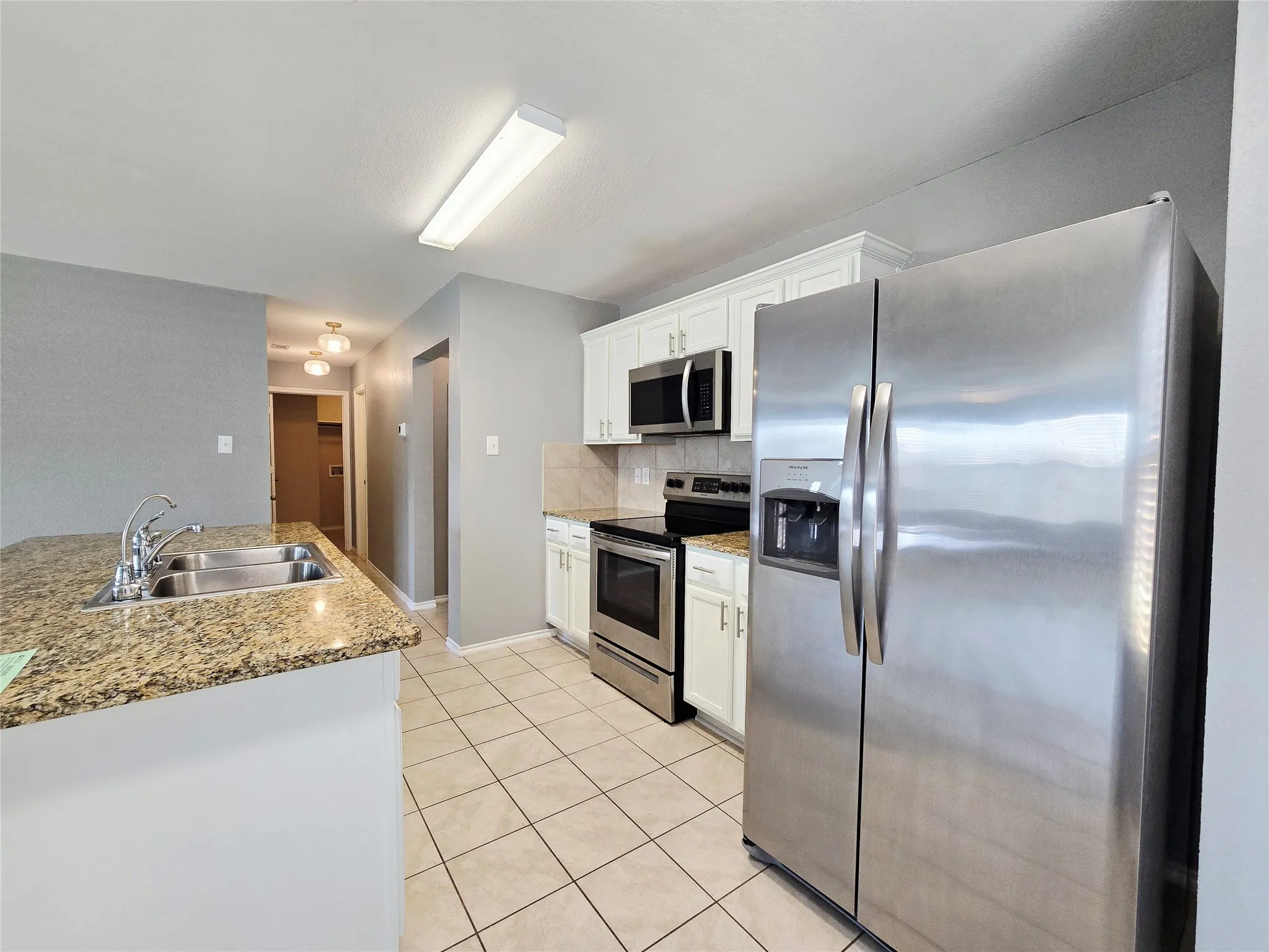 Single Family Residence For Rent in Dallas County , 2512 Brentwood Drive, Lancaster, Texas 75134, 4 Bedroom, 3 Bathroom, 2 Garage spaces, 2,663 Sqft, built in 2018, mls#21379639, Real Estate Agent in Lancaster, Homes For Rent in Dallas county, Homes For Rent in Lancaster, Realtor in Lancaster Texas, Real Estate Brokerage Independent Realty Texas, Luminita Cordes Realtor
