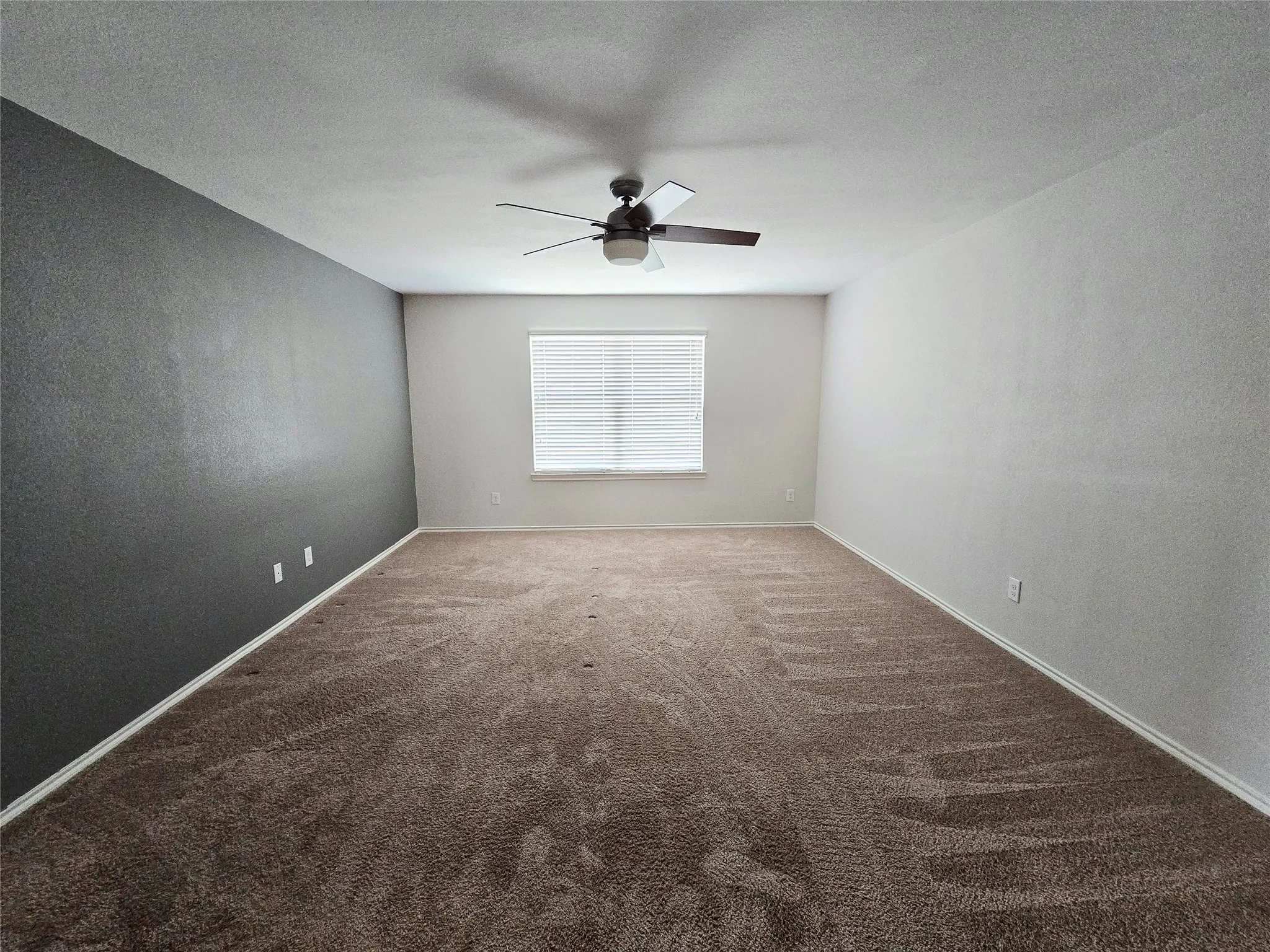 Single Family Residence For Rent in Dallas County , 2512 Brentwood Drive, Lancaster, Texas 75134, 4 Bedroom, 3 Bathroom, 2 Garage spaces, 2,663 Sqft, built in 2018, mls#21379639, Real Estate Agent in Lancaster, Homes For Rent in Dallas county, Homes For Rent in Lancaster, Realtor in Lancaster Texas, Real Estate Brokerage Independent Realty Texas, Luminita Cordes Realtor