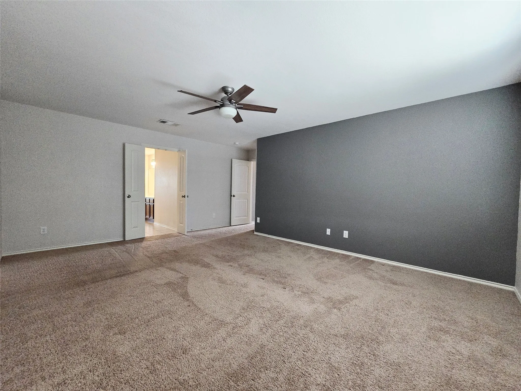 Single Family Residence For Rent in Dallas County , 2512 Brentwood Drive, Lancaster, Texas 75134, 4 Bedroom, 3 Bathroom, 2 Garage spaces, 2,663 Sqft, built in 2018, mls#21379639, Real Estate Agent in Lancaster, Homes For Rent in Dallas county, Homes For Rent in Lancaster, Realtor in Lancaster Texas, Real Estate Brokerage Independent Realty Texas, Luminita Cordes Realtor