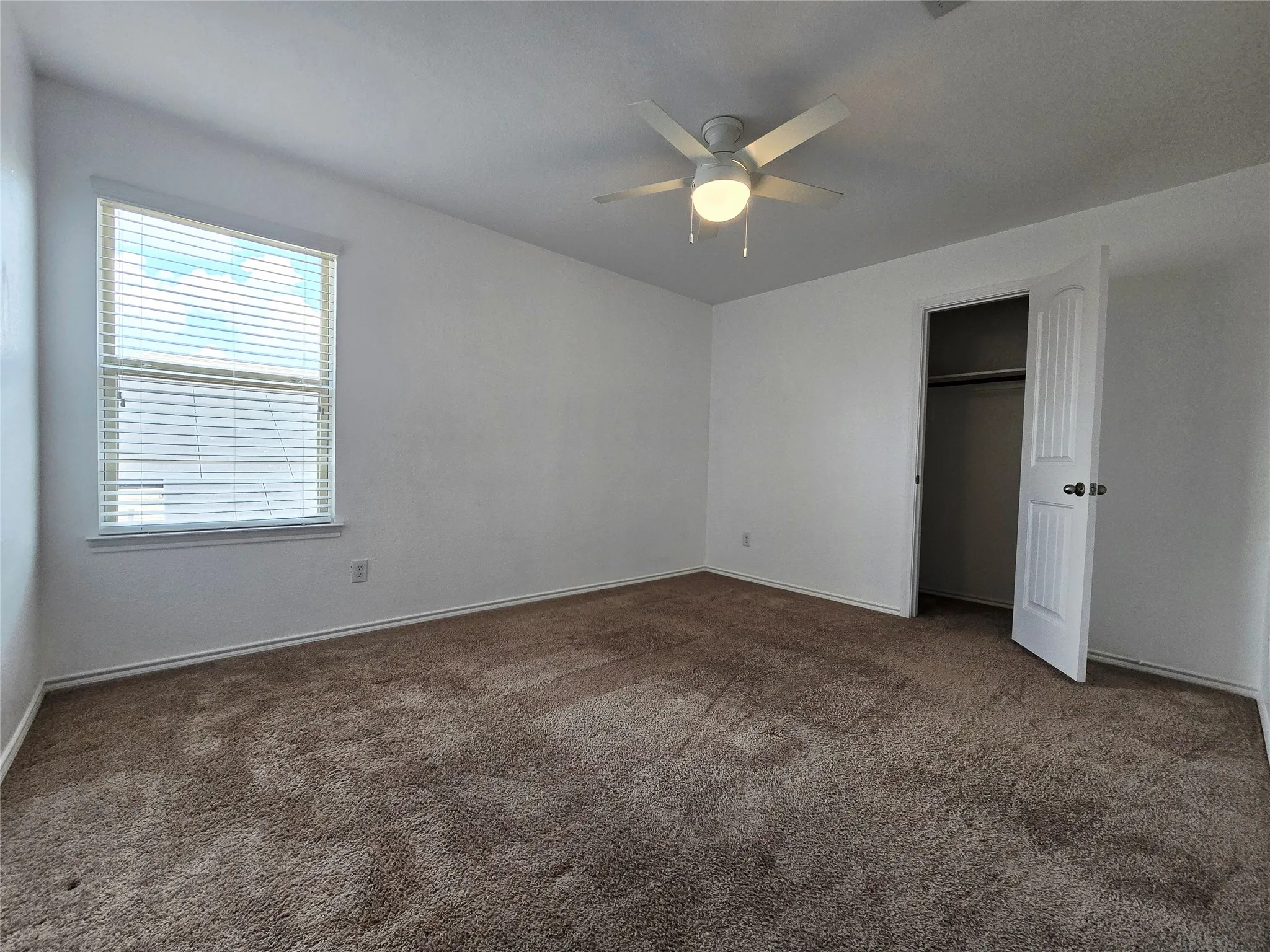 Single Family Residence For Rent in Dallas County , 2512 Brentwood Drive, Lancaster, Texas 75134, 4 Bedroom, 3 Bathroom, 2 Garage spaces, 2,663 Sqft, built in 2018, mls#21379639, Real Estate Agent in Lancaster, Homes For Rent in Dallas county, Homes For Rent in Lancaster, Realtor in Lancaster Texas, Real Estate Brokerage Independent Realty Texas, Luminita Cordes Realtor