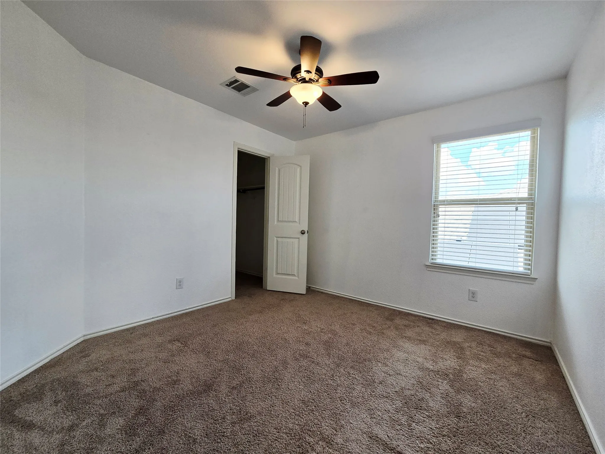 Single Family Residence For Rent in Dallas County , 2512 Brentwood Drive, Lancaster, Texas 75134, 4 Bedroom, 3 Bathroom, 2 Garage spaces, 2,663 Sqft, built in 2018, mls#21379639, Real Estate Agent in Lancaster, Homes For Rent in Dallas county, Homes For Rent in Lancaster, Realtor in Lancaster Texas, Real Estate Brokerage Independent Realty Texas, Luminita Cordes Realtor