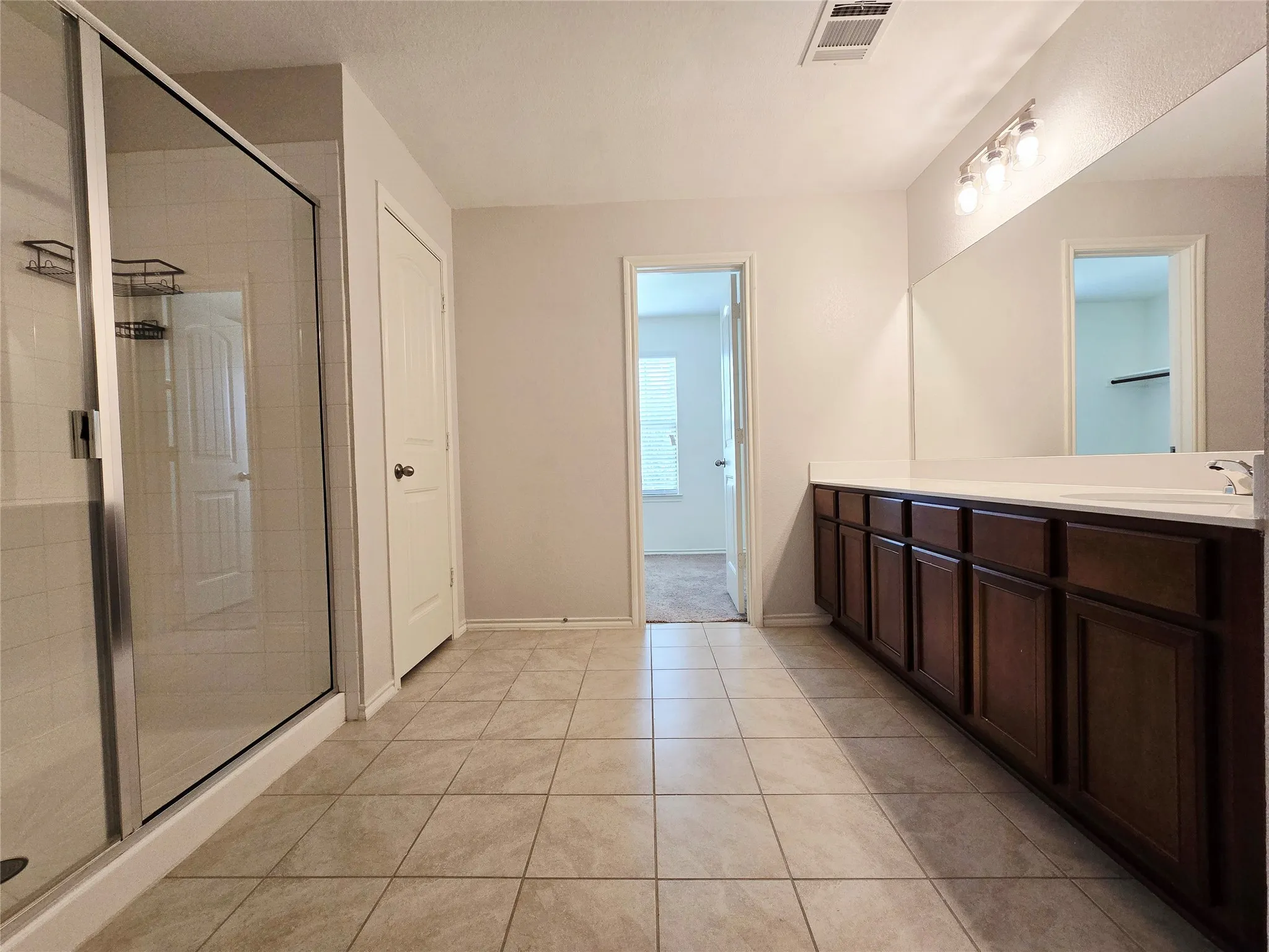 Single Family Residence For Rent in Dallas County , 2512 Brentwood Drive, Lancaster, Texas 75134, 4 Bedroom, 3 Bathroom, 2 Garage spaces, 2,663 Sqft, built in 2018, mls#21379639, Real Estate Agent in Lancaster, Homes For Rent in Dallas county, Homes For Rent in Lancaster, Realtor in Lancaster Texas, Real Estate Brokerage Independent Realty Texas, Luminita Cordes Realtor