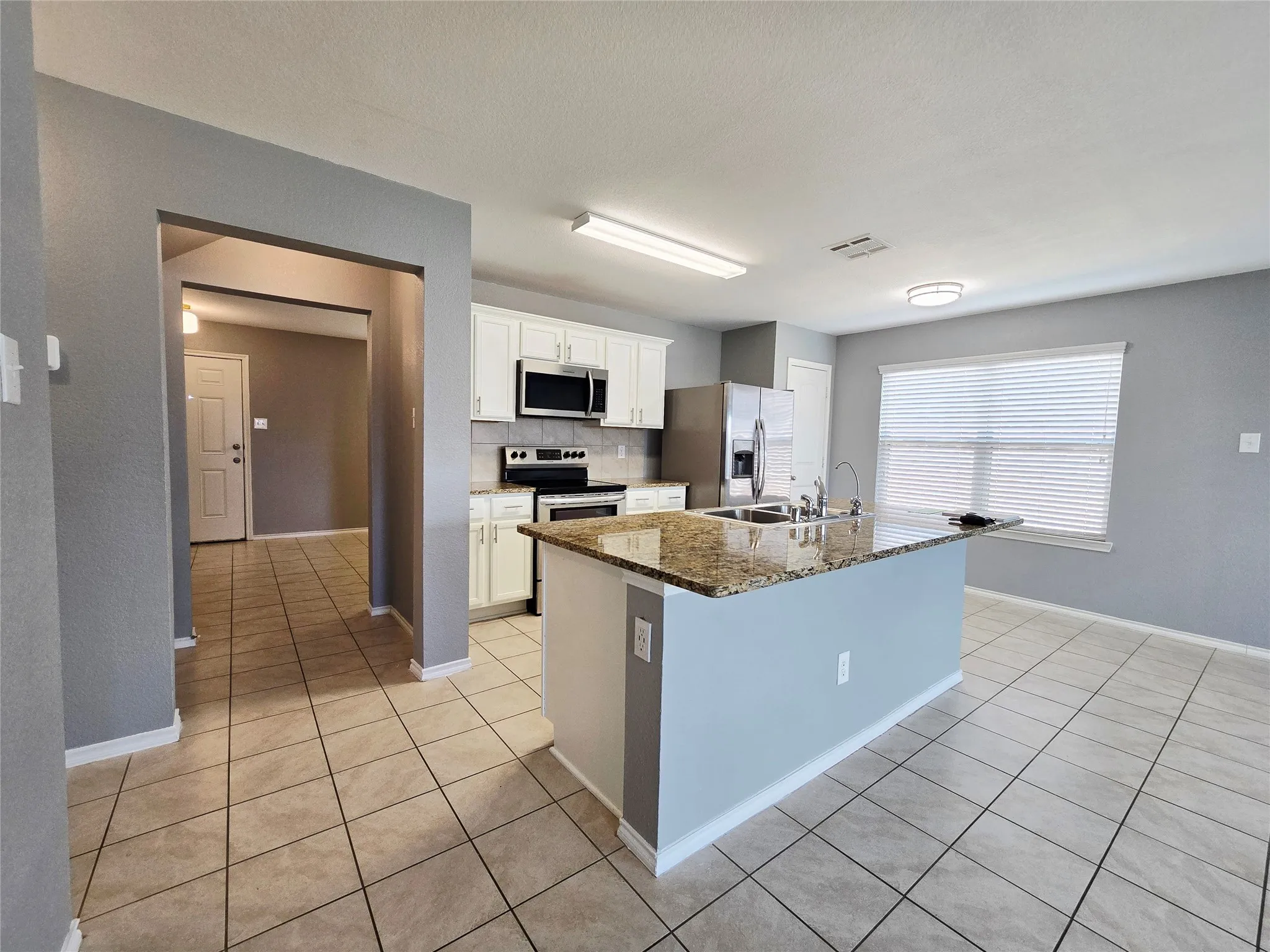 Single Family Residence For Rent in Dallas County , 2512 Brentwood Drive, Lancaster, Texas 75134, 4 Bedroom, 3 Bathroom, 2 Garage spaces, 2,663 Sqft, built in 2018, mls#21379639, Real Estate Agent in Lancaster, Homes For Rent in Dallas county, Homes For Rent in Lancaster, Realtor in Lancaster Texas, Real Estate Brokerage Independent Realty Texas, Luminita Cordes Realtor