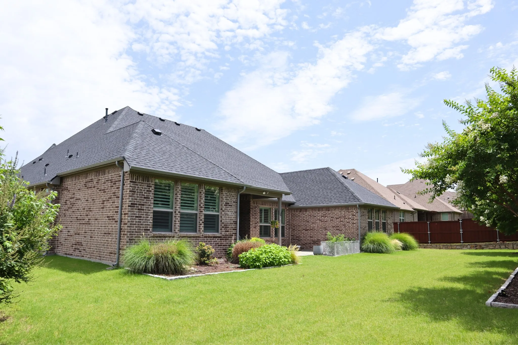 Single Family Residence For Rent in Collin County , 880 Saint Peter Lane, Prosper, Texas 75078, 4 Bedroom, 3 Bathroom, 3 Garage spaces, 3,144 Sqft, built in 2017, mls#21379508, Real Estate Agent in Prosper, Homes For Rent in Collin county, Homes For Rent in Prosper, Realtor in Prosper Texas, Real Estate Brokerage Independent Realty Texas, Luminita Cordes Realtor