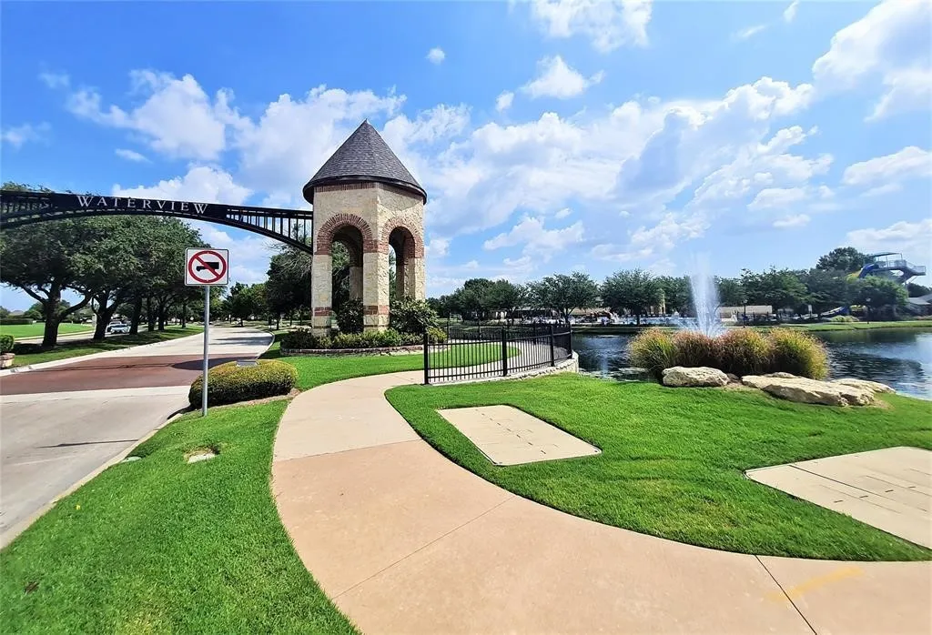 Single Family Residence For Rent in Dallas County , 9314 Royal Burgess Drive, Rowlett, Texas 75089, 4 Bedroom, 3 Bathroom, 2 Garage spaces, 3,573 Sqft, built in 2004, mls#21379641, Real Estate Agent in Rowlett, Homes For Rent in Dallas county, Homes For Rent in Rowlett, Realtor in Rowlett Texas, Real Estate Brokerage Independent Realty Texas, Luminita Cordes Realtor