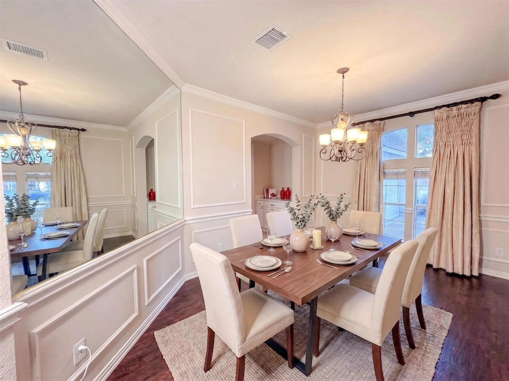 Single Family Residence For Rent in Dallas County , 9314 Royal Burgess Drive, Rowlett, Texas 75089, 4 Bedroom, 3 Bathroom, 2 Garage spaces, 3,573 Sqft, built in 2004, mls#21379641, Real Estate Agent in Rowlett, Homes For Rent in Dallas county, Homes For Rent in Rowlett, Realtor in Rowlett Texas, Real Estate Brokerage Independent Realty Texas, Luminita Cordes Realtor