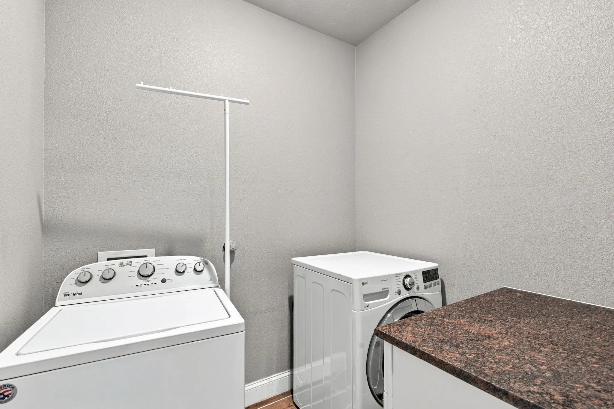 Single Family Residence For Rent in Tarrant County , 1837 Jennifer Court, Pelican Bay, Texas 76020, 4 Bedroom, 2 Bathroom, 2 Garage spaces, 1,803 Sqft, built in 2021, mls#21379644, Real Estate Agent in Pelican Bay, Homes For Rent in Tarrant county, Homes For Rent in Pelican Bay, Realtor in Pelican Bay Texas, Real Estate Brokerage Independent Realty Texas, Luminita Cordes Realtor