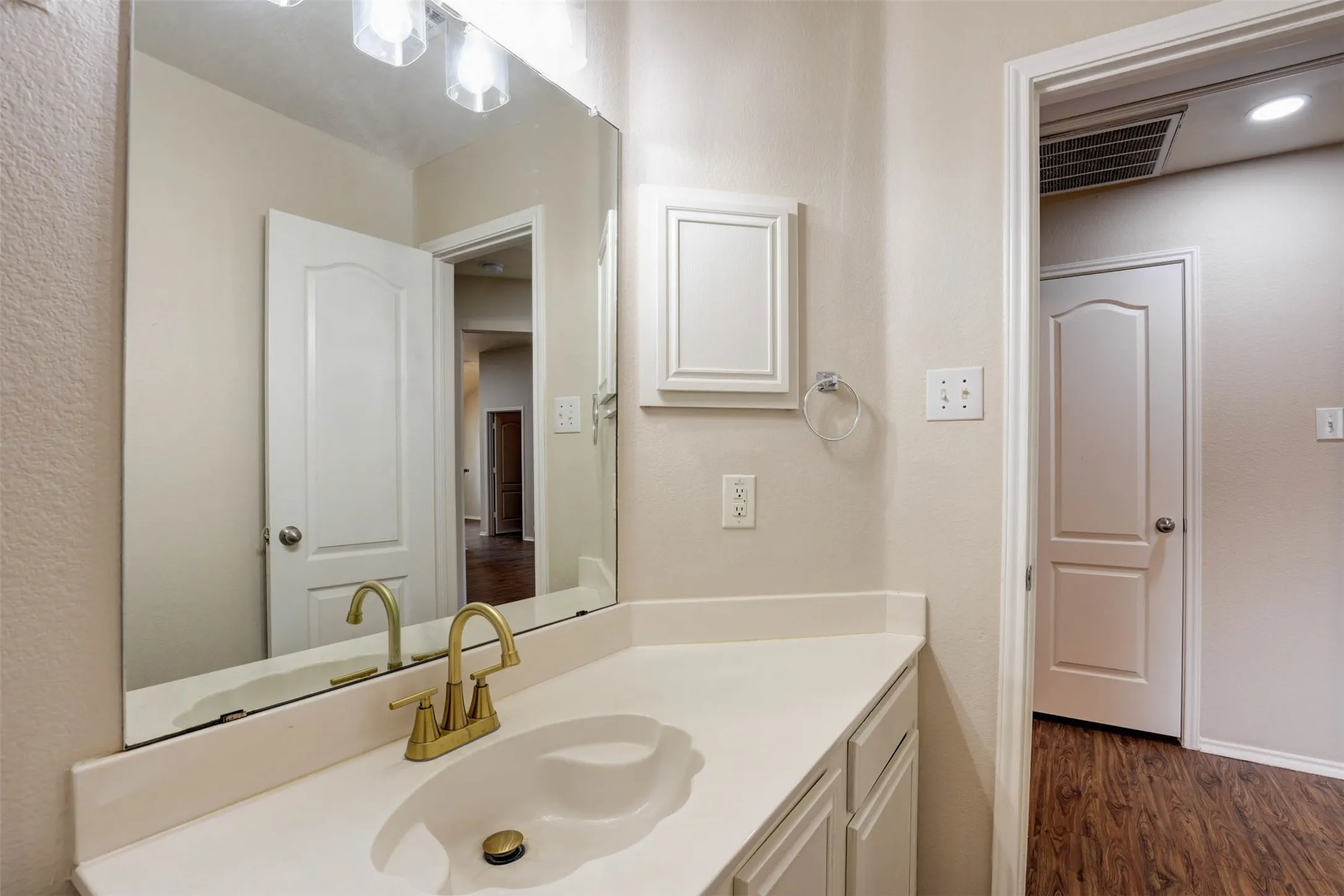 Extra vanity space in the hall bathroom