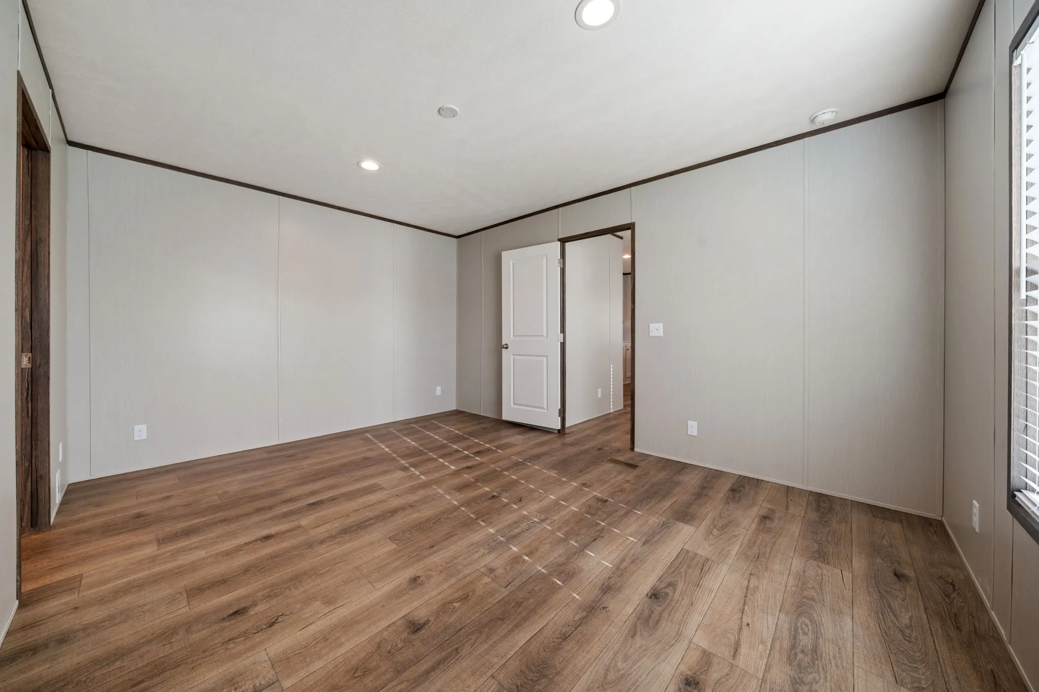 Manufactured Home For Sale in Henderson County , 238 Vaughn, Gun Barrel City, Texas 75156, 3 Bedroom, 2 Bathroom, Garage spaces, 1,152 Sqft, built in 2026, mls#21379648, Real Estate Agent in Gun Barrel City, Homes For Sale in Henderson county, Homes For Sale in Gun Barrel City, Realtor in Gun Barrel City Texas, Real Estate Brokerage Independent Realty Texas, Luminita Cordes Realtor