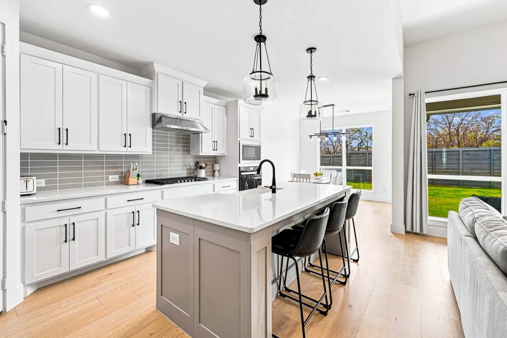 Single Family Residence For Rent in Denton County , 8716 Bur Oak Drive, Justin, Texas 76247, 4 Bedroom, 3 Bathroom, 2 Garage spaces, 2,300 Sqft, built in 2025, mls#21374601, Real Estate Agent in Justin, Homes For Rent in Denton county, Homes For Rent in Justin, Realtor in Justin Texas, Real Estate Brokerage Independent Realty Texas, Luminita Cordes Realtor