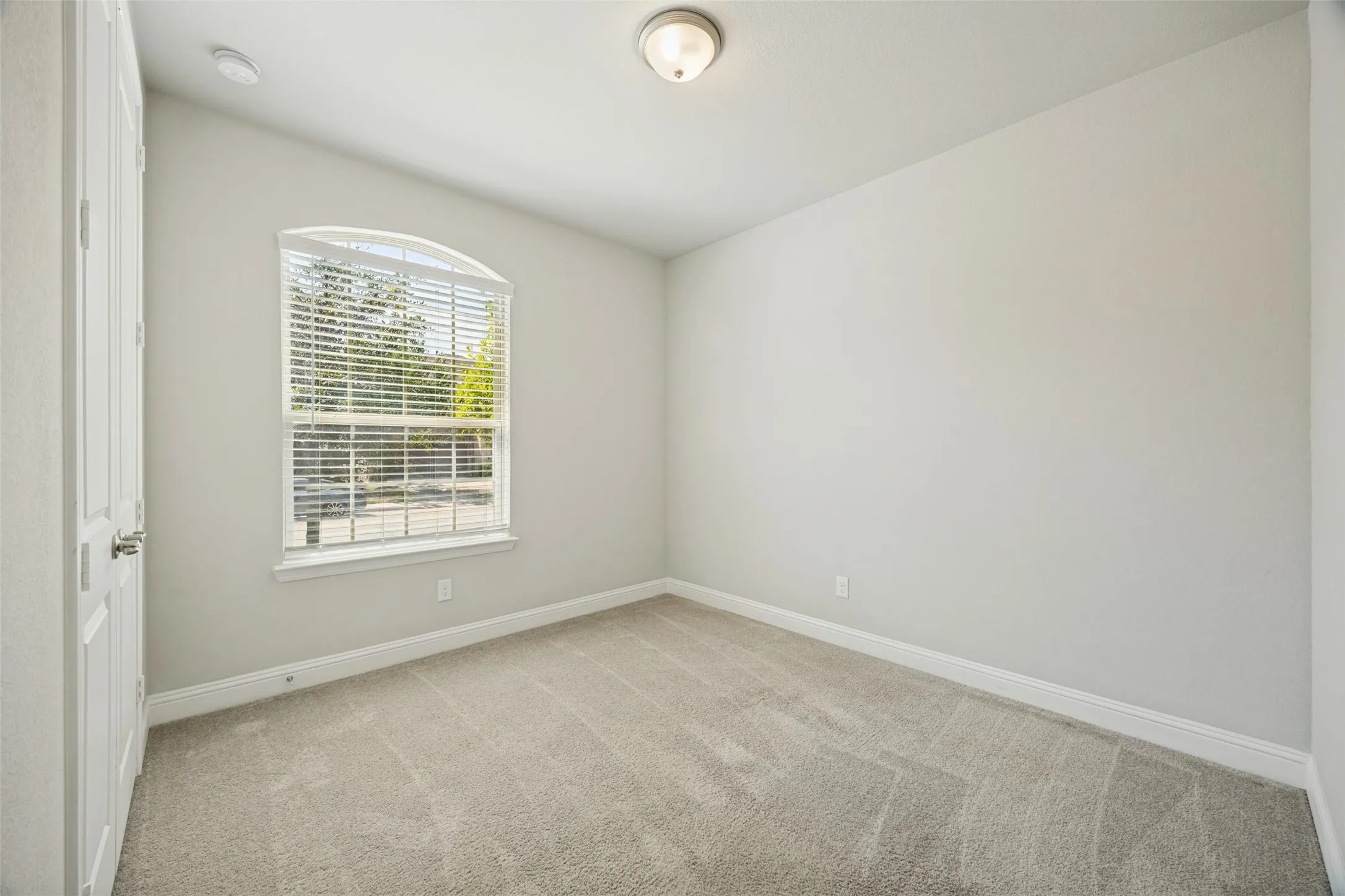 Single Family Residence For Sale in Collin County , 8241 Blumelia Drive, Dallas, Texas 75252, 4 Bedroom, 3 Bathroom, 2 Garage spaces, 2,178 Sqft, built in 2019, mls#21376548, Real Estate Agent in Dallas, Homes For Sale in Collin county, Homes For Sale in Dallas, Realtor in Dallas Texas, Real Estate Brokerage Independent Realty Texas, Luminita Cordes Realtor