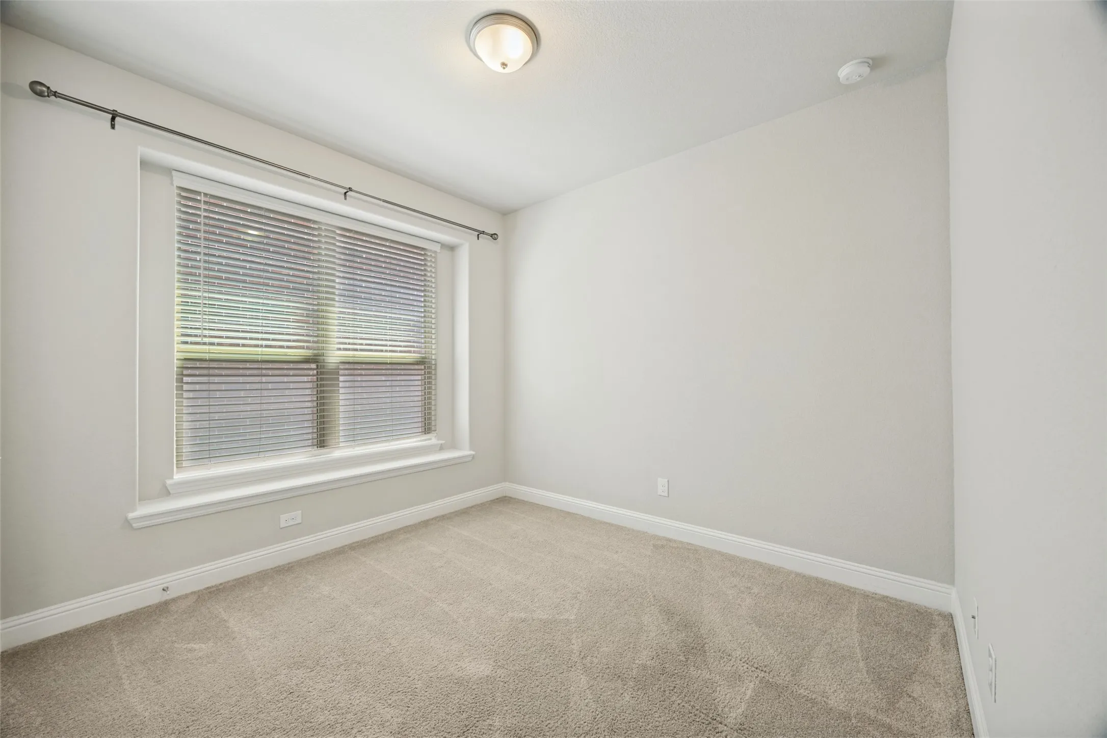 Single Family Residence For Sale in Collin County , 8241 Blumelia Drive, Dallas, Texas 75252, 4 Bedroom, 3 Bathroom, 2 Garage spaces, 2,178 Sqft, built in 2019, mls#21376548, Real Estate Agent in Dallas, Homes For Sale in Collin county, Homes For Sale in Dallas, Realtor in Dallas Texas, Real Estate Brokerage Independent Realty Texas, Luminita Cordes Realtor