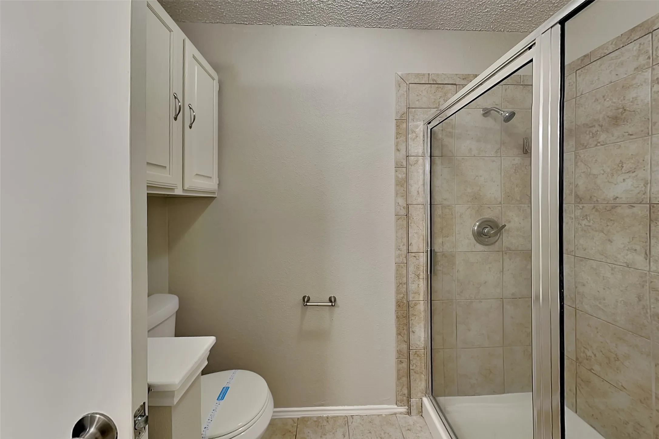 Single Family Residence For Rent in Tarrant County , 4636 Feathercrest Drive, Fort Worth, Texas 76137, 3 Bedroom, 2 Bathroom, 2 Garage spaces, 1,427 Sqft, built in 1991, mls#21379657, Real Estate Agent in Fort Worth, Homes For Rent in Tarrant county, Homes For Rent in Fort Worth, Realtor in Fort Worth Texas, Real Estate Brokerage Independent Realty Texas, Luminita Cordes Realtor