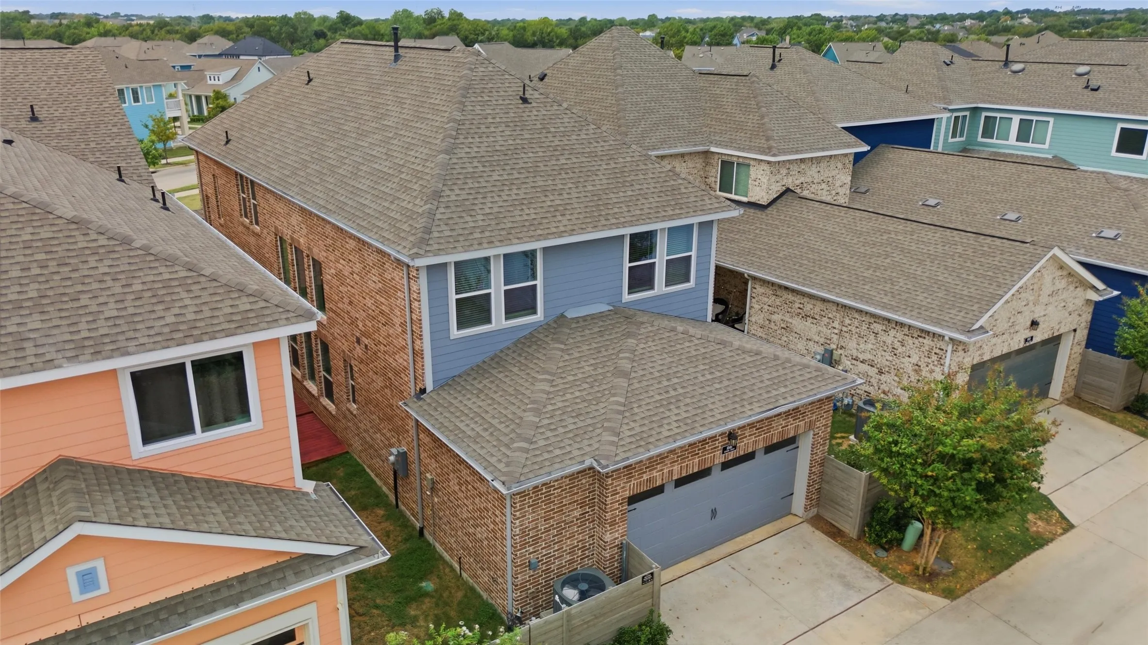 Single Family Residence For Sale in Tarrant County , 8849 Redding Street, North Richland Hills, Texas 76180, 3 Bedroom, 3 Bathroom, 2 Garage spaces, 2,556 Sqft, built in 2022, mls#21379614, Real Estate Agent in North Richland Hills, Homes For Sale in Tarrant county, Homes For Sale in North Richland Hills, Realtor in North Richland Hills Texas, Real Estate Brokerage Independent Realty Texas, Luminita Cordes Realtor