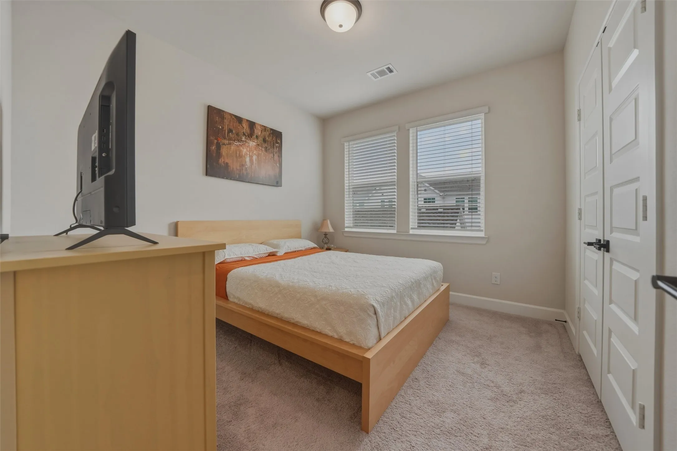 Bedrooom 2