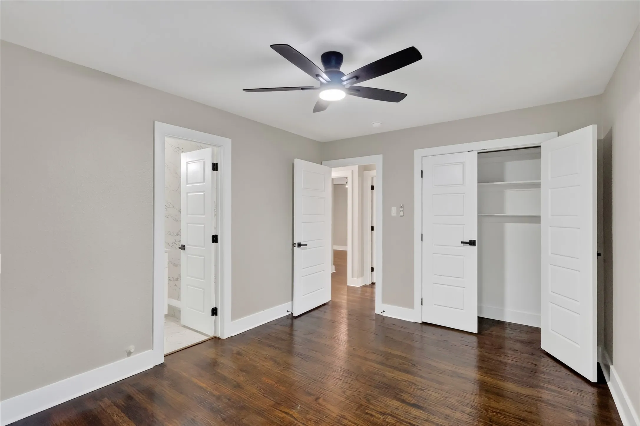 Single Family Residence For Sale in Dallas County , 1240 Tosch Lane, Mesquite, Texas 75149, 3 Bedroom, 2 Bathroom, 2 Garage spaces, 1,893 Sqft, built in 1959, mls#21379666, Real Estate Agent in Mesquite, Homes For Sale in Dallas county, Homes For Sale in Mesquite, Realtor in Mesquite Texas, Real Estate Brokerage Independent Realty Texas, Luminita Cordes Realtor