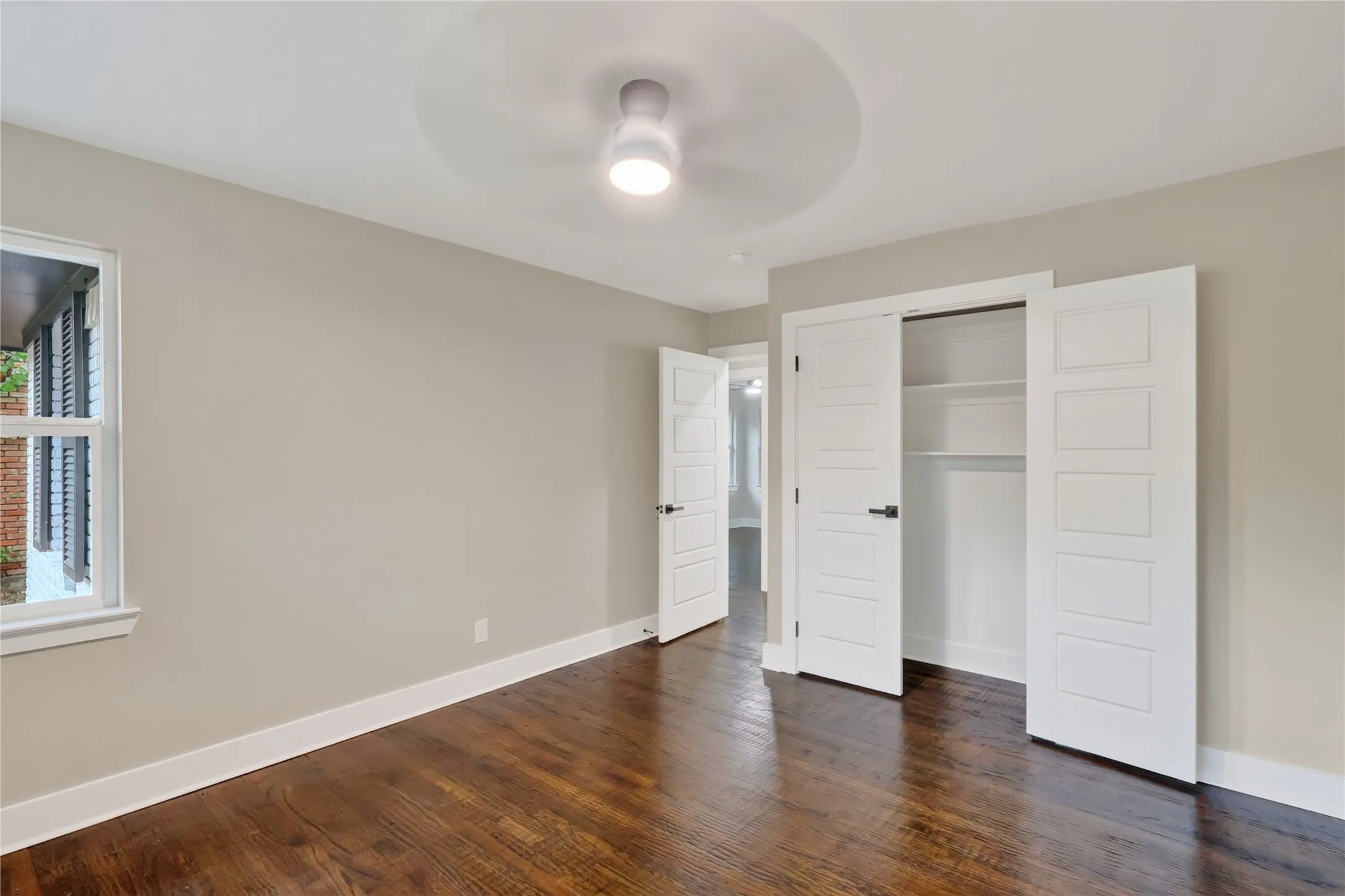 Single Family Residence For Sale in Dallas County , 1240 Tosch Lane, Mesquite, Texas 75149, 3 Bedroom, 2 Bathroom, 2 Garage spaces, 1,893 Sqft, built in 1959, mls#21379666, Real Estate Agent in Mesquite, Homes For Sale in Dallas county, Homes For Sale in Mesquite, Realtor in Mesquite Texas, Real Estate Brokerage Independent Realty Texas, Luminita Cordes Realtor