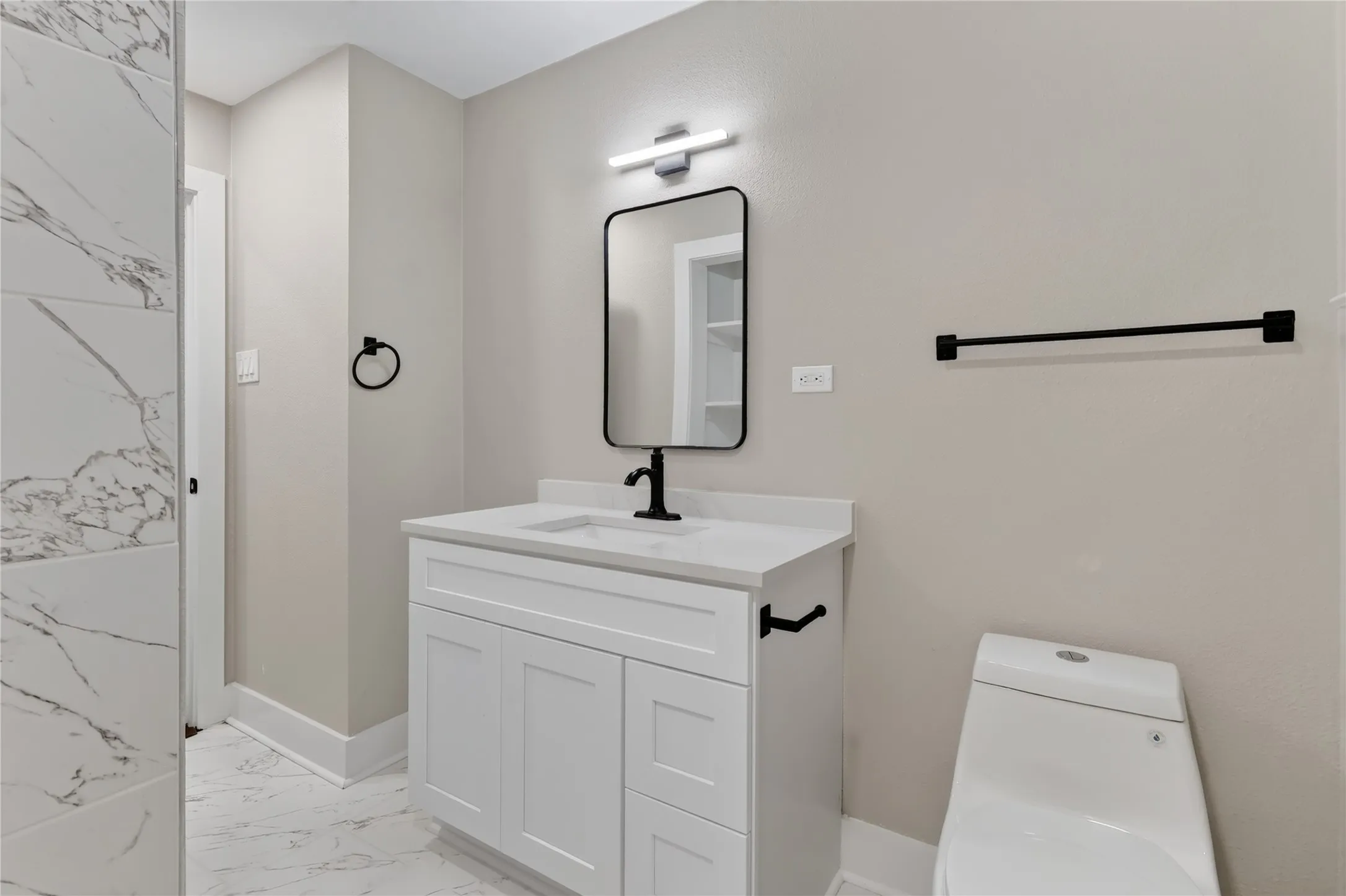 Single Family Residence For Sale in Dallas County , 1240 Tosch Lane, Mesquite, Texas 75149, 3 Bedroom, 2 Bathroom, 2 Garage spaces, 1,893 Sqft, built in 1959, mls#21379666, Real Estate Agent in Mesquite, Homes For Sale in Dallas county, Homes For Sale in Mesquite, Realtor in Mesquite Texas, Real Estate Brokerage Independent Realty Texas, Luminita Cordes Realtor