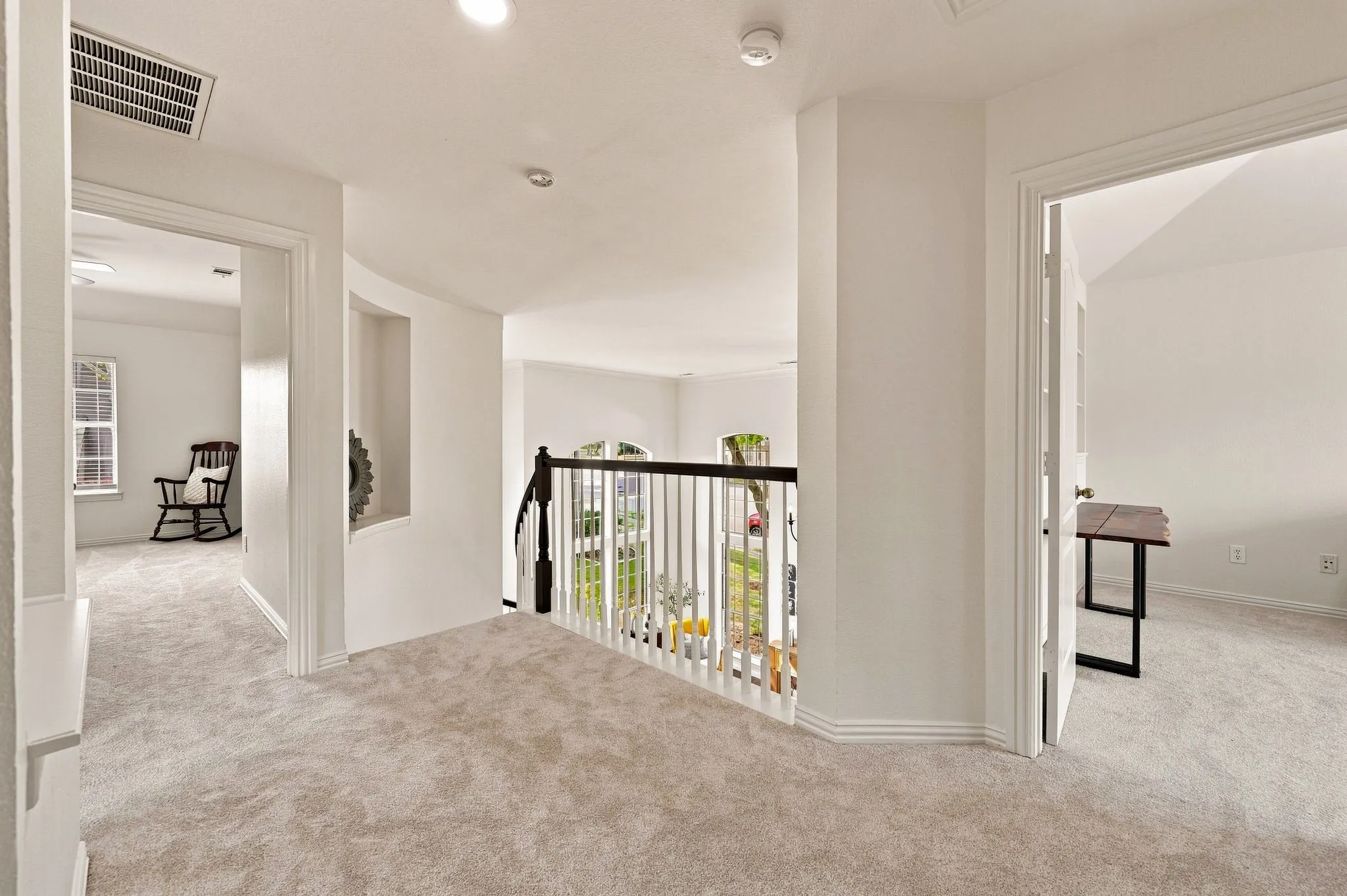 Single Family Residence For Sale in Denton County , 2201 Sagebrush Drive, Flower Mound, Texas 75028, 5 Bedroom, 4 Bathroom, 2 Garage spaces, 3,084 Sqft, built in 1994, mls#21378162, Real Estate Agent in Flower Mound, Homes For Sale in Denton county, Homes For Sale in Flower Mound, Realtor in Flower Mound Texas, Real Estate Brokerage Independent Realty Texas, Luminita Cordes Realtor