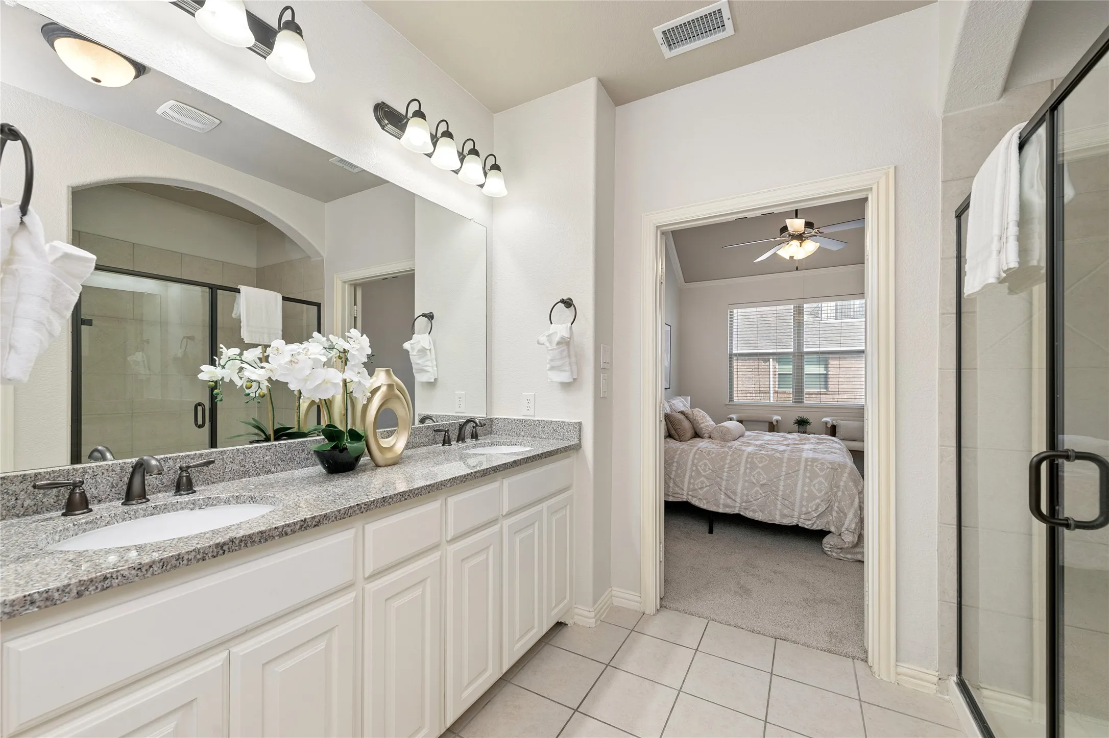 Townhouse For Sale in Dallas County , 643 Matthew Place, Richardson, Texas 75081, 2 Bedroom, 3 Bathroom, 2 Garage spaces, 1,301 Sqft, built in 2013, mls#21376399, Real Estate Agent in Richardson, Homes For Sale in Dallas county, Homes For Sale in Richardson, Realtor in Richardson Texas, Real Estate Brokerage Independent Realty Texas, Luminita Cordes Realtor