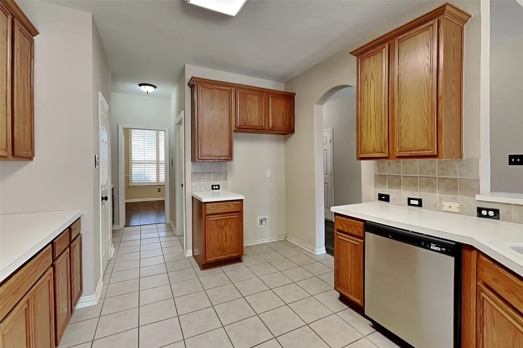 Single Family Residence For Rent in Collin County , 7641 Quiet Meadow Lane, Frisco, Texas 75033, 4 Bedroom, 3 Bathroom, 2 Garage spaces, 2,510 Sqft, built in 2000, mls#21379673, Real Estate Agent in Frisco, Homes For Rent in Collin county, Homes For Rent in Frisco, Realtor in Frisco Texas, Real Estate Brokerage Independent Realty Texas, Luminita Cordes Realtor