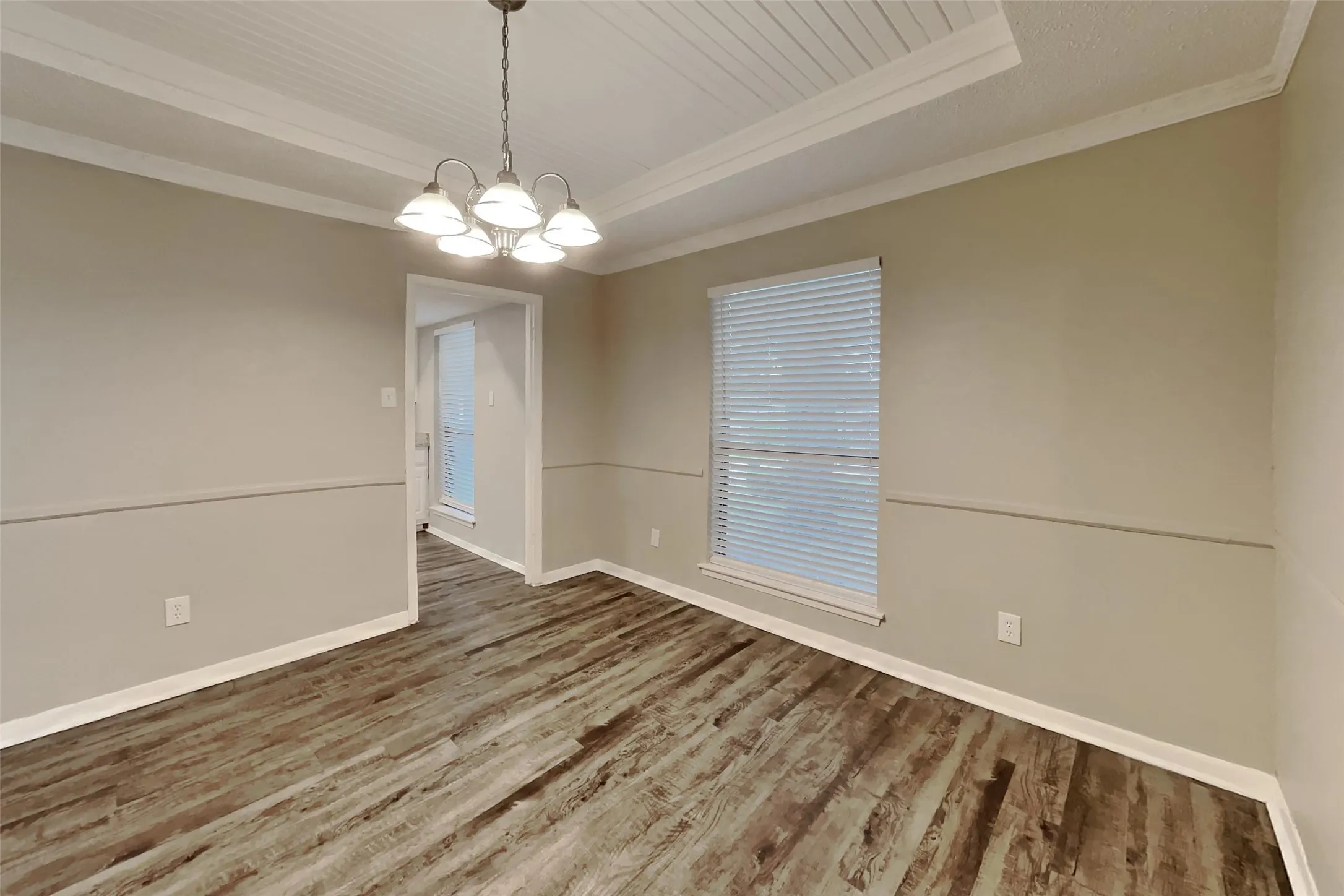 Single Family Residence For Rent in Dallas County , 4813 Vera Cruz Drive, Garland, Texas 75043, 3 Bedroom, 2 Bathroom, 2 Garage spaces, 1,963 Sqft, built in 1978, mls#21379676, Real Estate Agent in Garland, Homes For Rent in Dallas county, Homes For Rent in Garland, Realtor in Garland Texas, Real Estate Brokerage Independent Realty Texas, Luminita Cordes Realtor