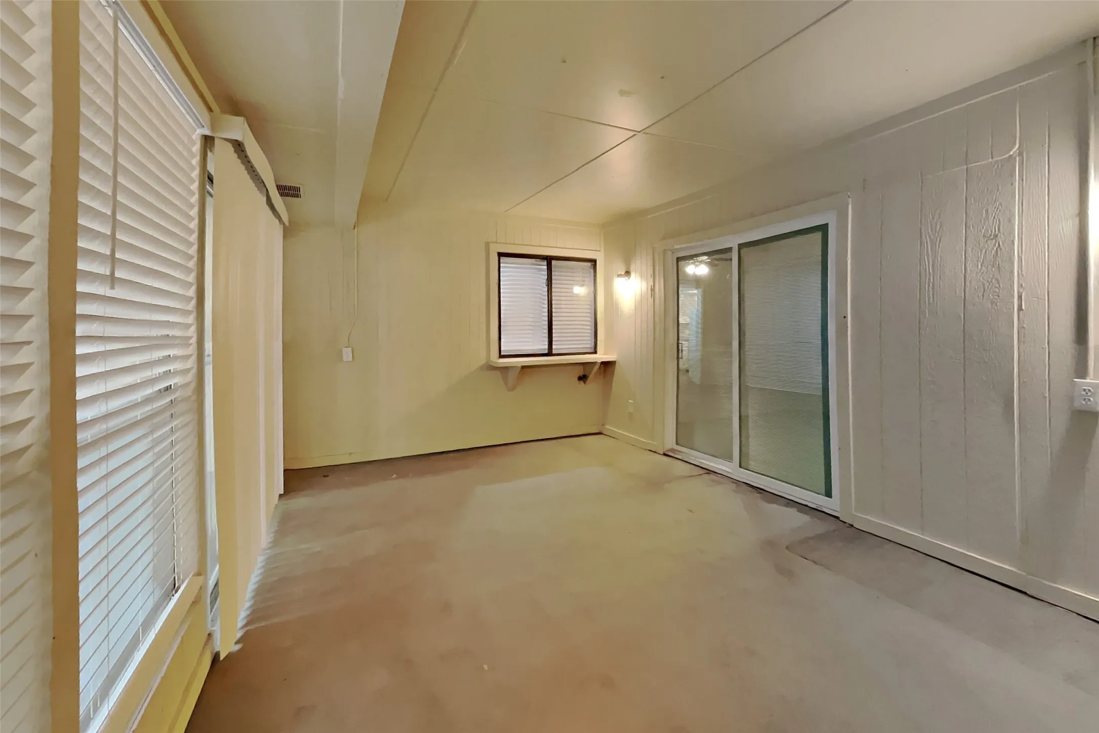 Single Family Residence For Rent in Dallas County , 4813 Vera Cruz Drive, Garland, Texas 75043, 3 Bedroom, 2 Bathroom, 2 Garage spaces, 1,963 Sqft, built in 1978, mls#21379676, Real Estate Agent in Garland, Homes For Rent in Dallas county, Homes For Rent in Garland, Realtor in Garland Texas, Real Estate Brokerage Independent Realty Texas, Luminita Cordes Realtor