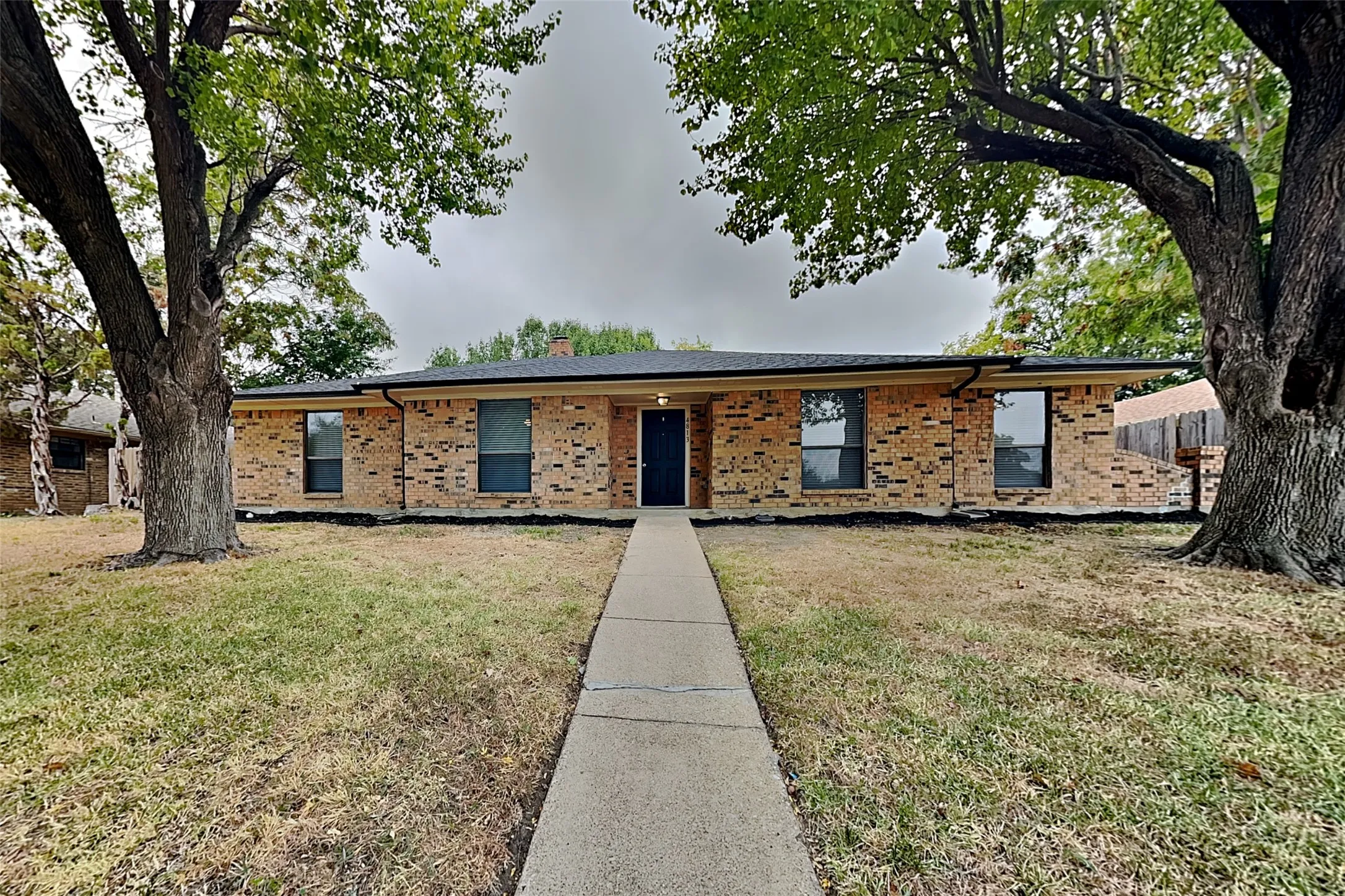 Single Family Residence For Rent in Dallas County , 4813 Vera Cruz Drive, Garland, Texas 75043, 3 Bedroom, 2 Bathroom, 2 Garage spaces, 1,963 Sqft, built in 1978, mls#21379676, Real Estate Agent in Garland, Homes For Rent in Dallas county, Homes For Rent in Garland, Realtor in Garland Texas, Real Estate Brokerage Independent Realty Texas, Luminita Cordes Realtor