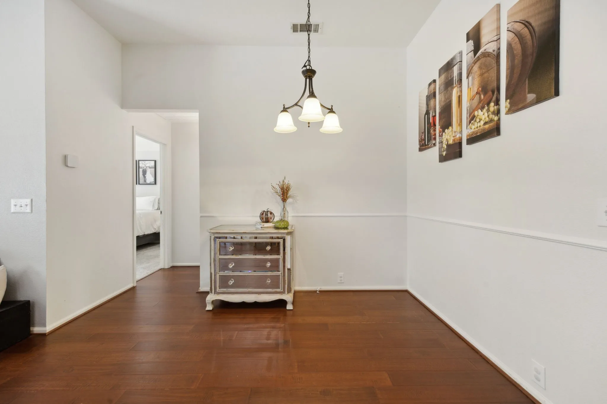 Single Family Residence For Rent in Denton County , 2748 Thorncreek Lane, Fort Worth, Texas 76177, 3 Bedroom, 2 Bathroom, 2 Garage spaces, 1,772 Sqft, built in 2004, mls#21379531, Real Estate Agent in Fort Worth, Homes For Rent in Denton county, Homes For Rent in Fort Worth, Realtor in Fort Worth Texas, Real Estate Brokerage Independent Realty Texas, Luminita Cordes Realtor