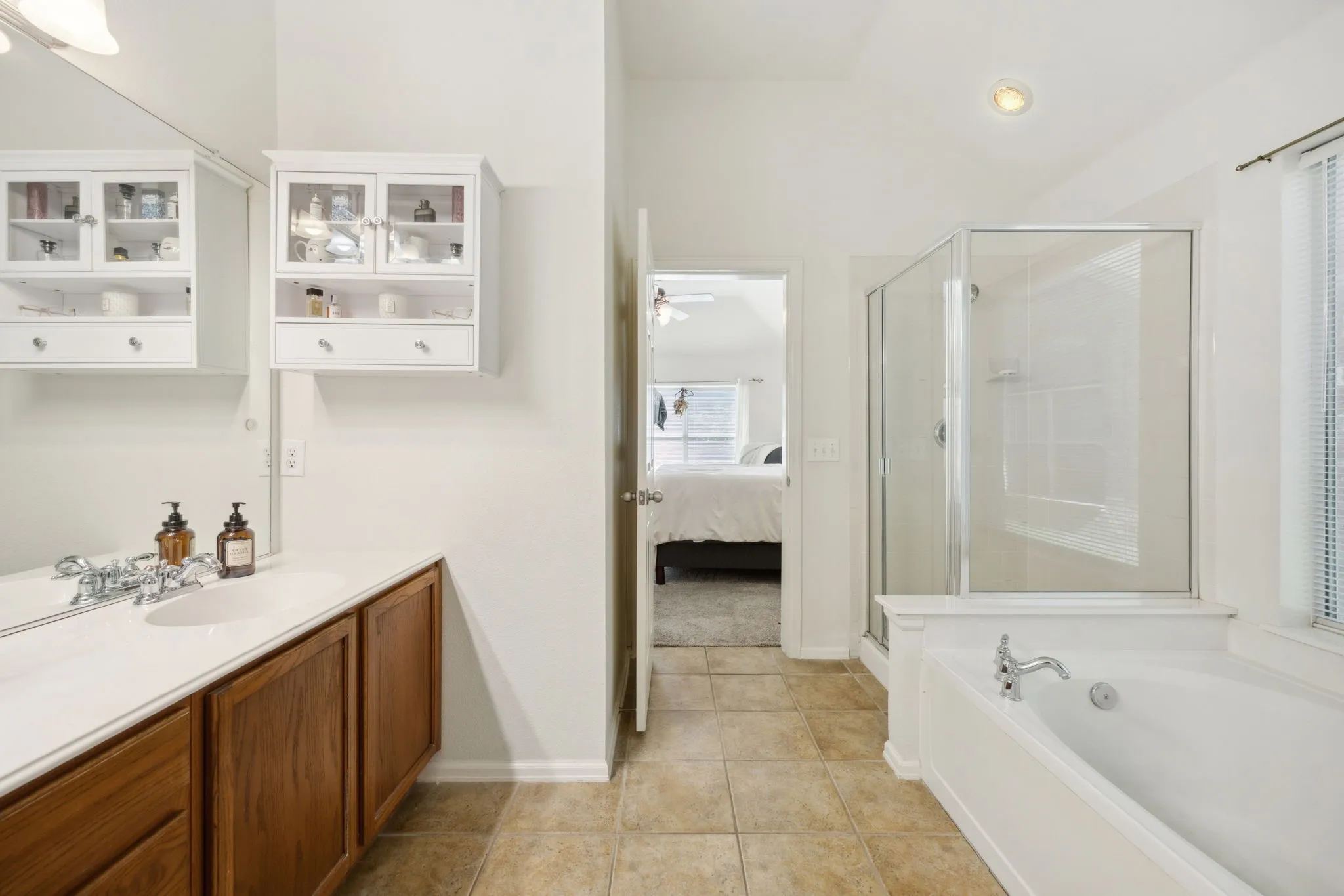 Single Family Residence For Rent in Denton County , 2748 Thorncreek Lane, Fort Worth, Texas 76177, 3 Bedroom, 2 Bathroom, 2 Garage spaces, 1,772 Sqft, built in 2004, mls#21379531, Real Estate Agent in Fort Worth, Homes For Rent in Denton county, Homes For Rent in Fort Worth, Realtor in Fort Worth Texas, Real Estate Brokerage Independent Realty Texas, Luminita Cordes Realtor