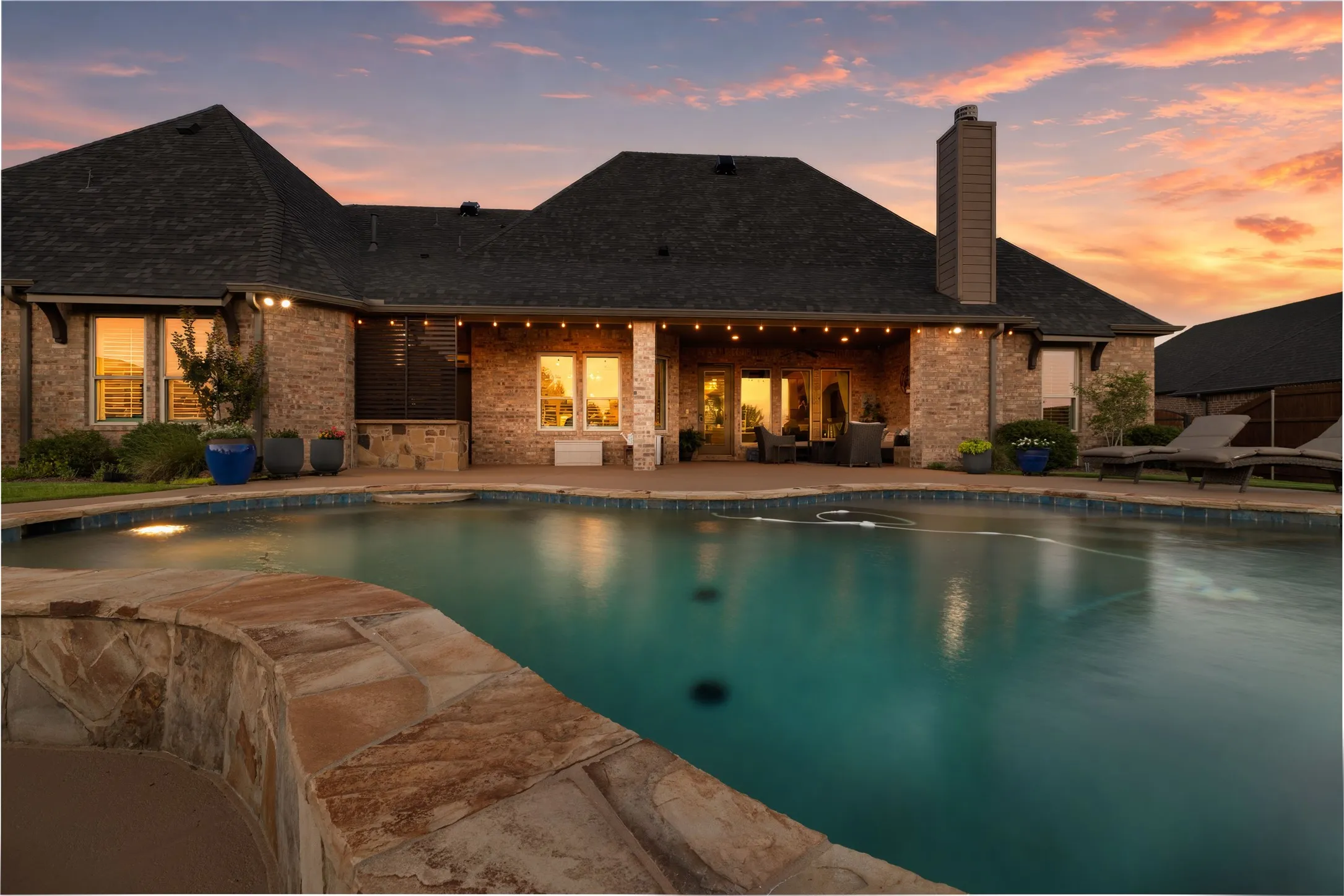 Stunning Evening Views of the Pool & Back Patio...