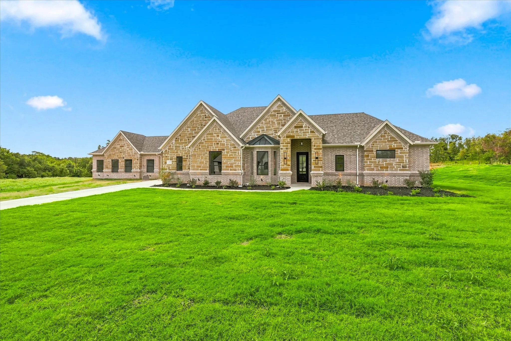 Single Family Residence For Sale in Parker County , 1005 Andy Ranch Court, Azle, Texas 76020, 5 Bedroom, 3 Bathroom, 3 Garage spaces, 2,931 Sqft, built in 2026, mls#21375888, Real Estate Agent in Azle, Homes For Sale in Parker county, Homes For Sale in Azle, Realtor in Azle Texas, Real Estate Brokerage Independent Realty Texas, Luminita Cordes Realtor