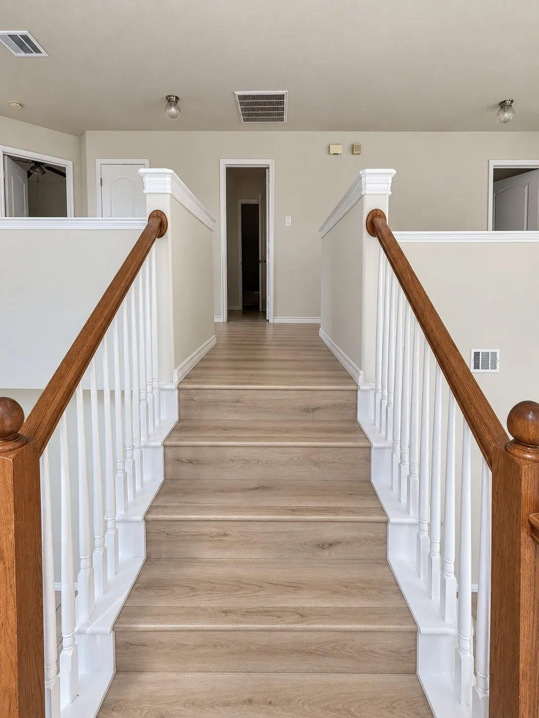 Single Family Residence For Rent in Denton County , 1911 Plantation Parkway, Savannah, Texas 76227, 4 Bedroom, 3 Bathroom, 2 Garage spaces, 2,640 Sqft, built in 2005, mls#21379688, Real Estate Agent in Savannah, Homes For Rent in Denton county, Homes For Rent in Savannah, Realtor in Savannah Texas, Real Estate Brokerage Independent Realty Texas, Luminita Cordes Realtor