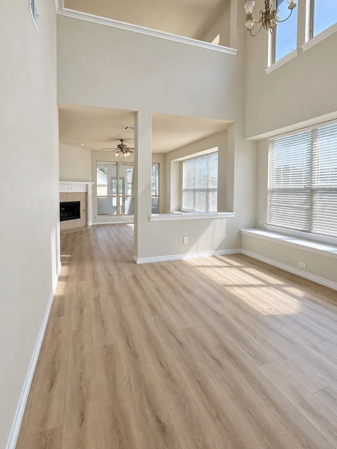 Single Family Residence For Rent in Denton County , 1911 Plantation Parkway, Savannah, Texas 76227, 4 Bedroom, 3 Bathroom, 2 Garage spaces, 2,640 Sqft, built in 2005, mls#21379688, Real Estate Agent in Savannah, Homes For Rent in Denton county, Homes For Rent in Savannah, Realtor in Savannah Texas, Real Estate Brokerage Independent Realty Texas, Luminita Cordes Realtor