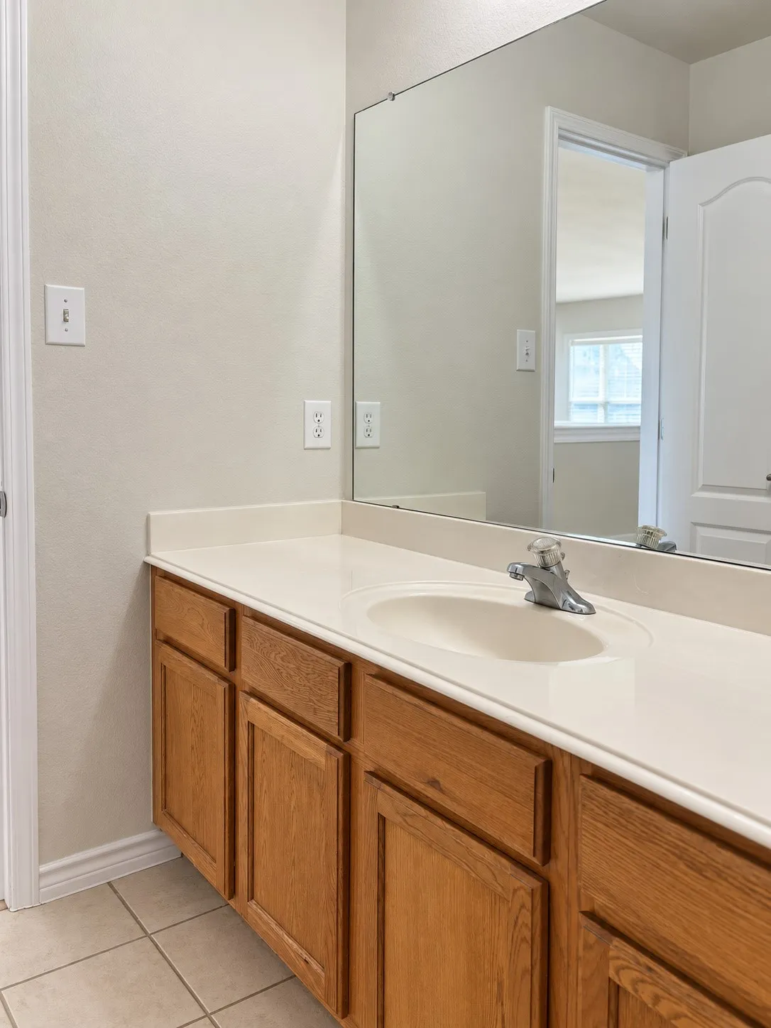 Single Family Residence For Rent in Denton County , 1911 Plantation Parkway, Savannah, Texas 76227, 4 Bedroom, 3 Bathroom, 2 Garage spaces, 2,640 Sqft, built in 2005, mls#21379688, Real Estate Agent in Savannah, Homes For Rent in Denton county, Homes For Rent in Savannah, Realtor in Savannah Texas, Real Estate Brokerage Independent Realty Texas, Luminita Cordes Realtor