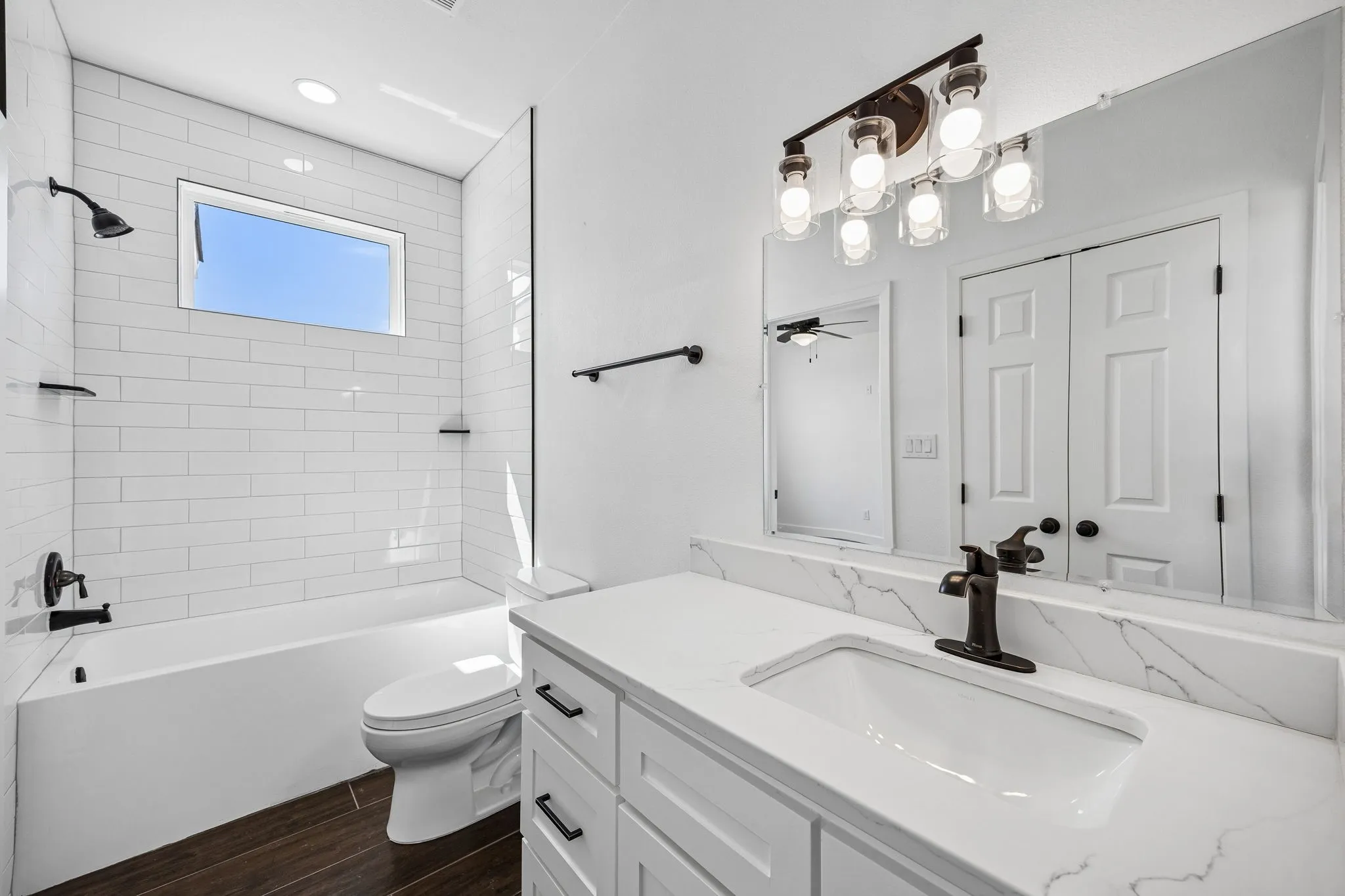 Single Family Residence For Sale in Johnson County , 1224 Durham Lane, Cleburne, Texas 76033, 3 Bedroom, 3 Bathroom, 2 Garage spaces, 2,640 Sqft, built in 2025, mls#21379687, Real Estate Agent in Cleburne, Homes For Sale in Johnson county, Homes For Sale in Cleburne, Realtor in Cleburne Texas, Real Estate Brokerage Independent Realty Texas, Luminita Cordes Realtor