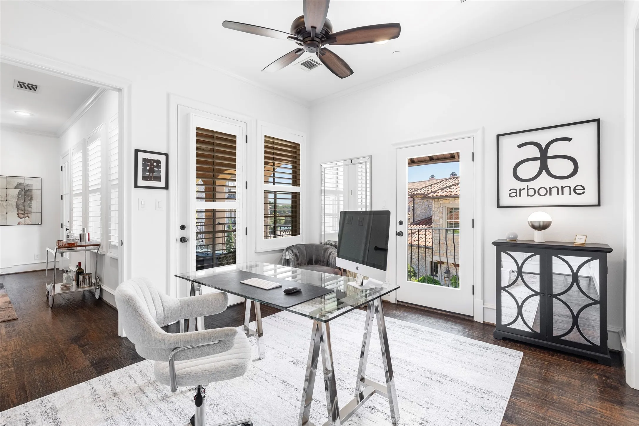 Single Family Residence For Sale in Collin County , 6800 Dalmatia Drive, Mc Kinney, Texas 75072, 4 Bedroom, 4 Bathroom, 2 Garage spaces, 3,071 Sqft, built in 2015, mls#21375487, Real Estate Agent in Mc Kinney, Homes For Sale in Collin county, Homes For Sale in Mc Kinney, Realtor in Mc Kinney Texas, Real Estate Brokerage Independent Realty Texas, Luminita Cordes Realtor