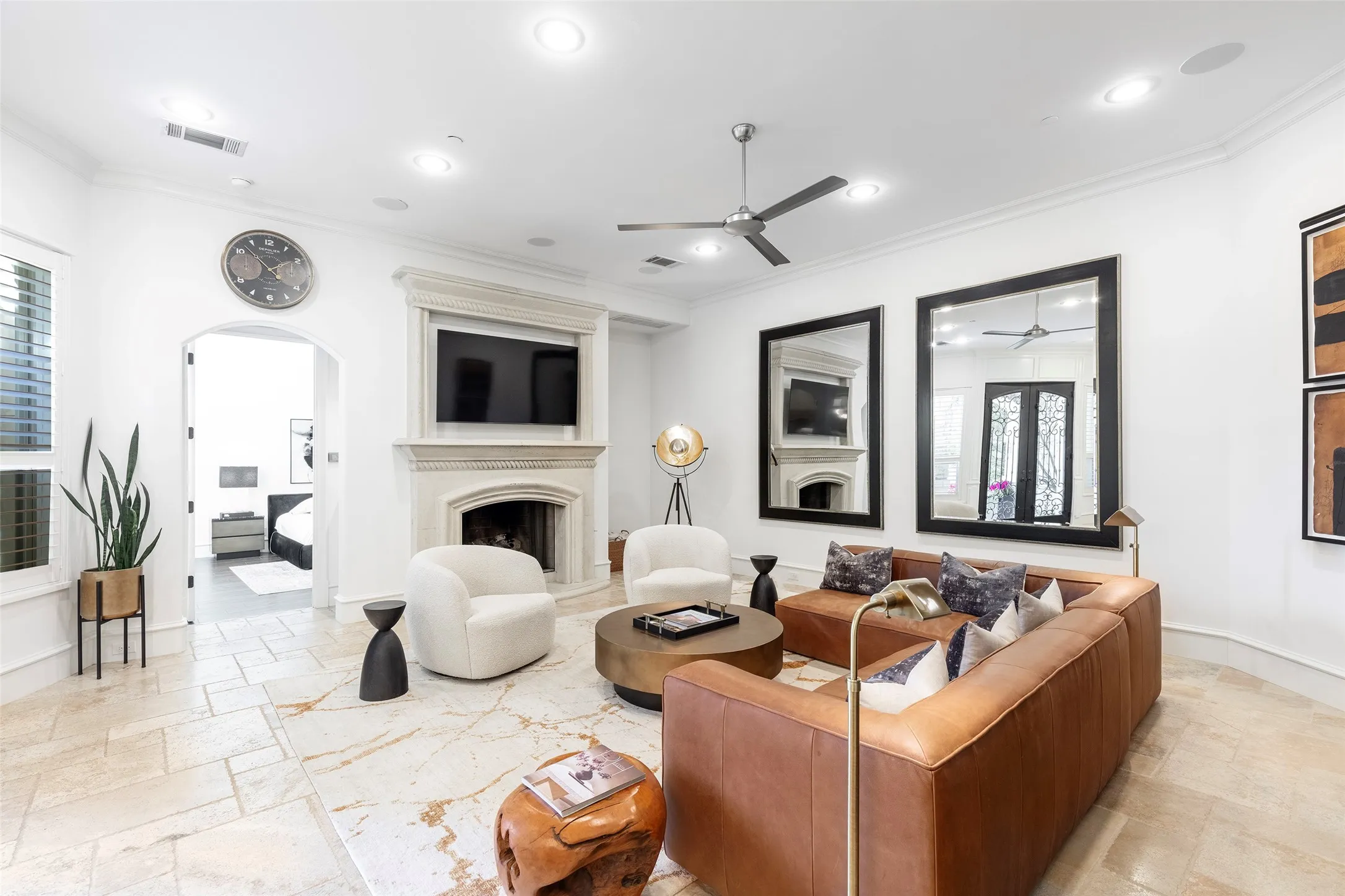 Single Family Residence For Sale in Collin County , 6800 Dalmatia Drive, Mc Kinney, Texas 75072, 4 Bedroom, 4 Bathroom, 2 Garage spaces, 3,071 Sqft, built in 2015, mls#21375487, Real Estate Agent in Mc Kinney, Homes For Sale in Collin county, Homes For Sale in Mc Kinney, Realtor in Mc Kinney Texas, Real Estate Brokerage Independent Realty Texas, Luminita Cordes Realtor