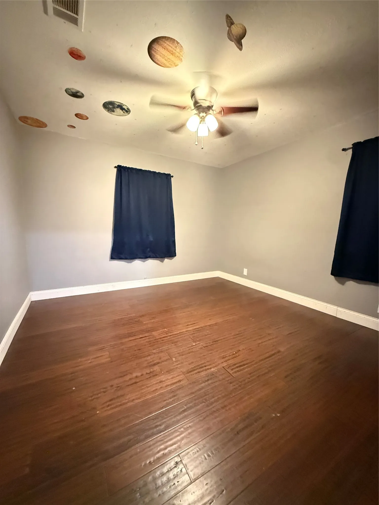 Single Family Residence For Rent in Fannin County , 288 County Road 4430, Whitewright, Texas 75491, 3 Bedroom, 2 Bathroom, Garage spaces, 1,391 Sqft, built in 1992, mls#21379694, Real Estate Agent in Whitewright, Homes For Rent in Fannin county, Homes For Rent in Whitewright, Realtor in Whitewright Texas, Real Estate Brokerage Independent Realty Texas, Luminita Cordes Realtor